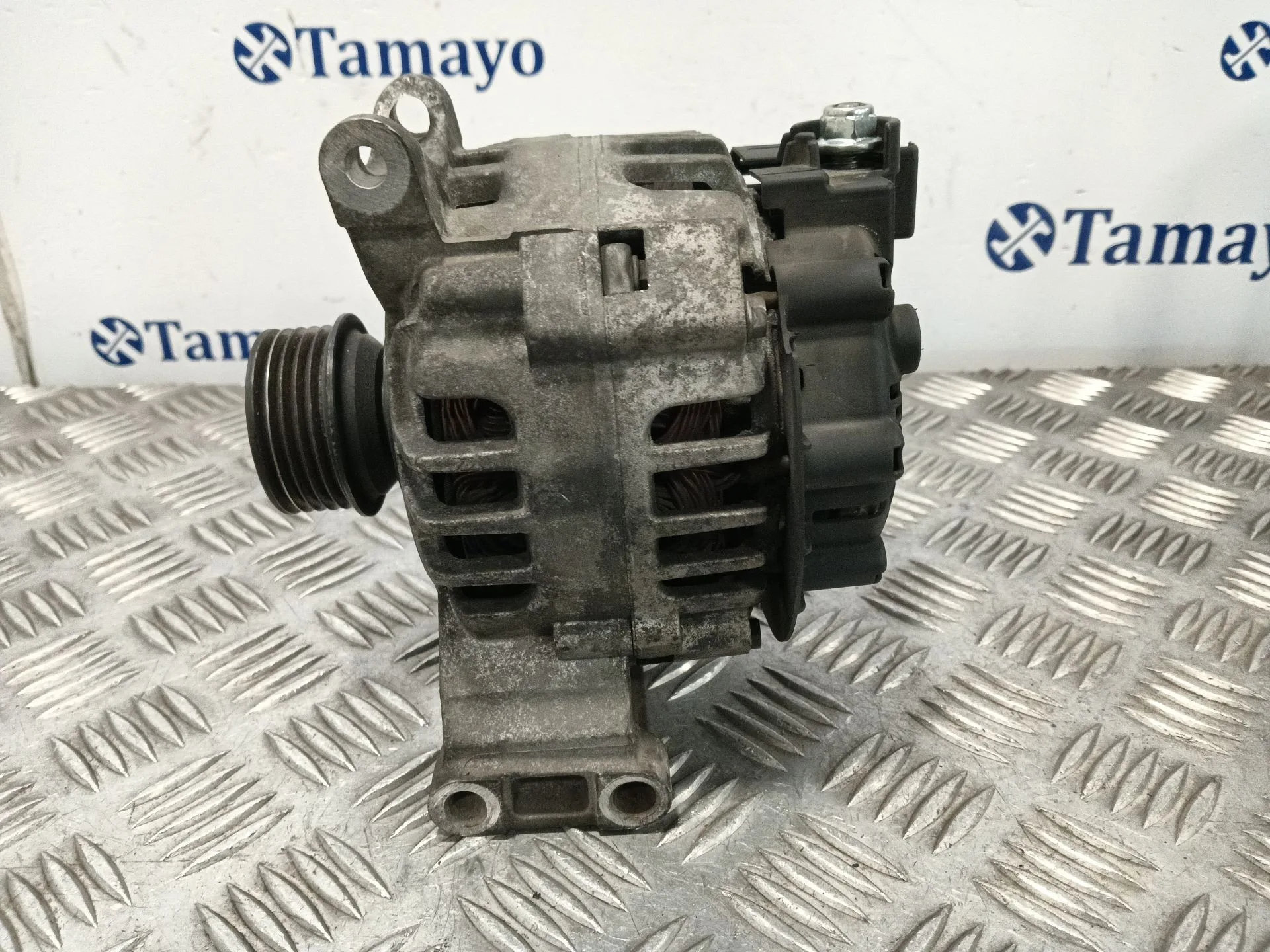 Alternador para Mercedes-Benz Clase A (W169)