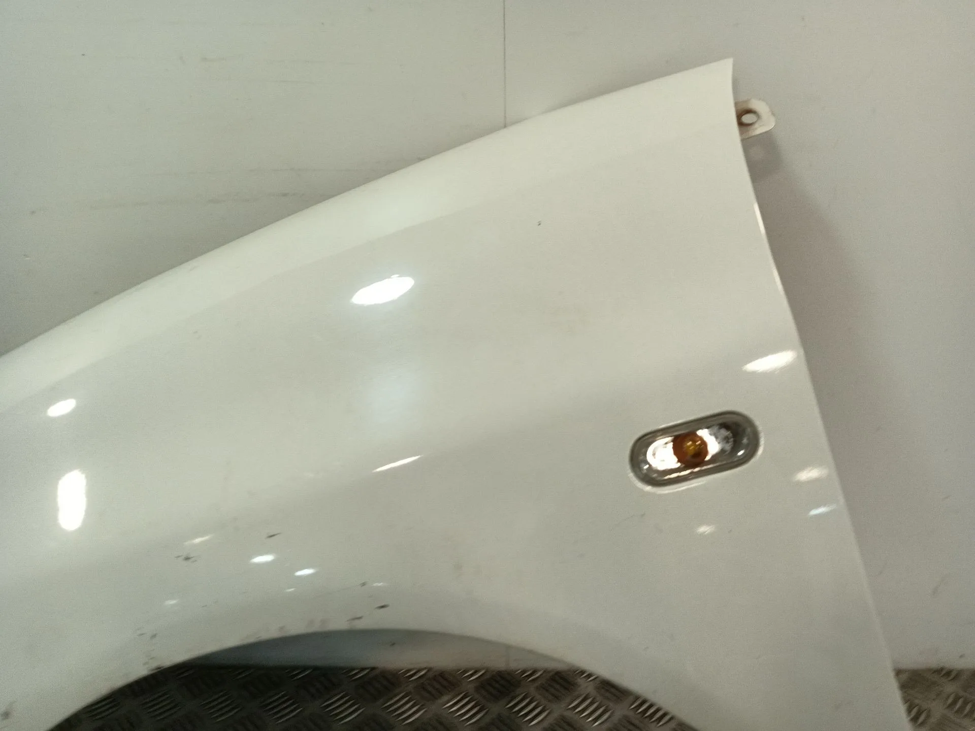 Aleta Delantera Izquierda para Seat Ibiza Iii (6L1)