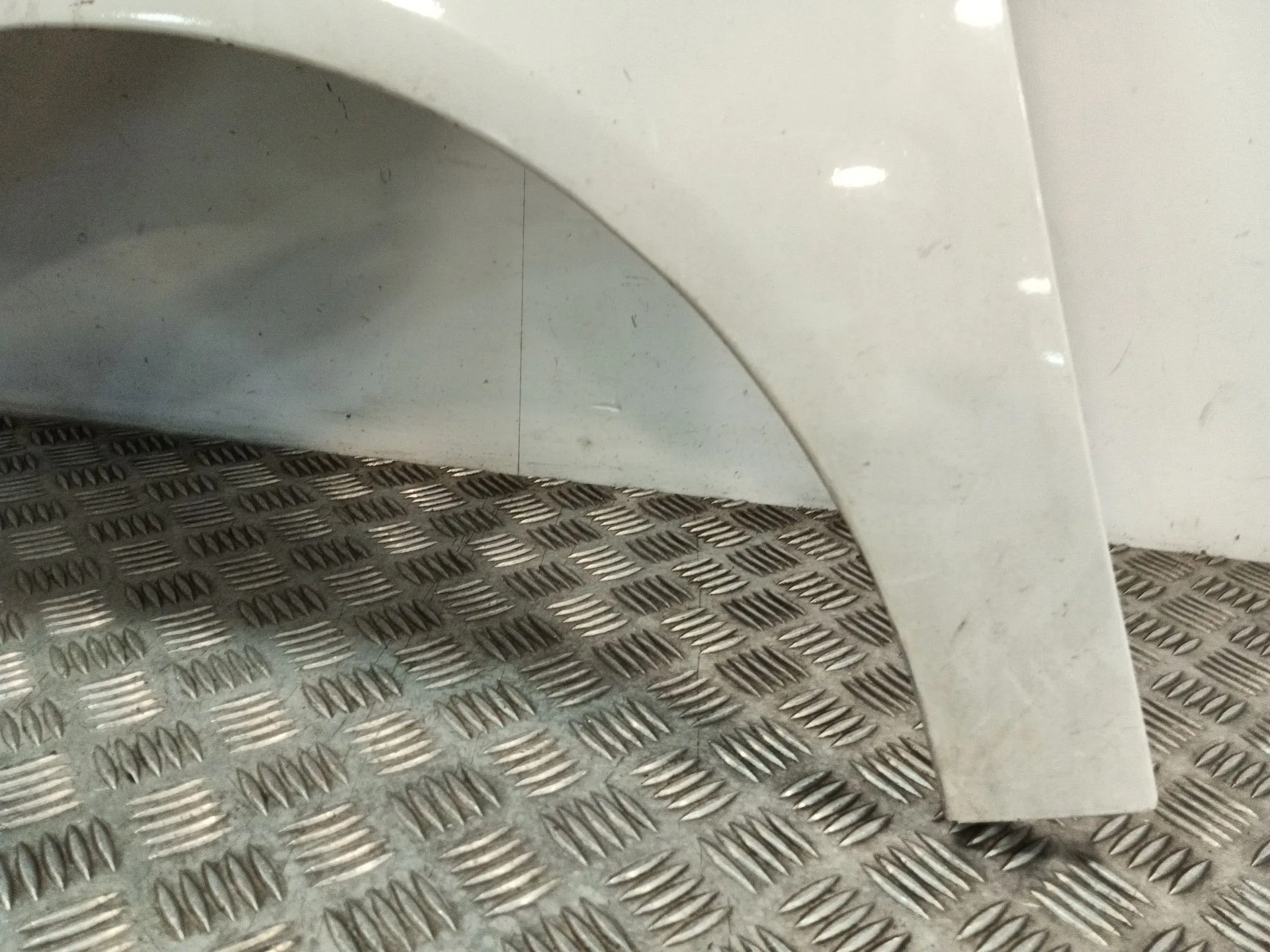 Aleta Delantera Izquierda para Seat Ibiza Iii (6L1)