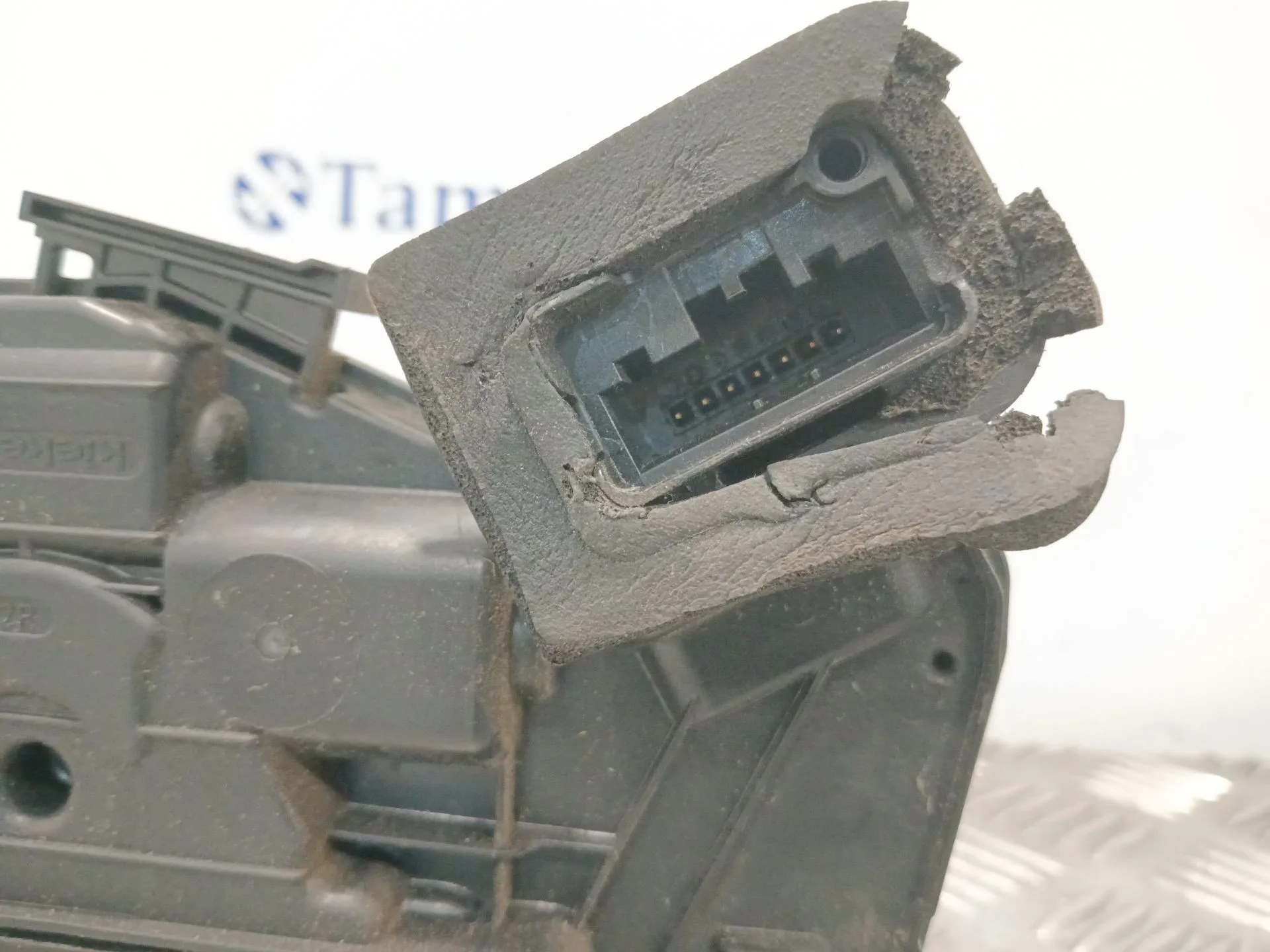 Cerradura Puerta Delantera Derecha para Volkswagen Golf Vii Lim.
