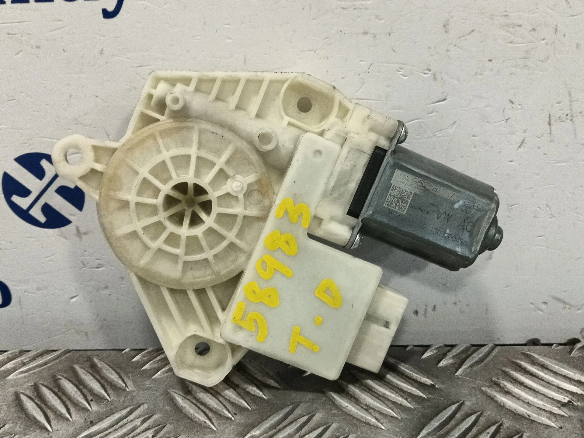 Motor Elevalunas Trasero Derecho para Volkswagen Golf Vii Lim.