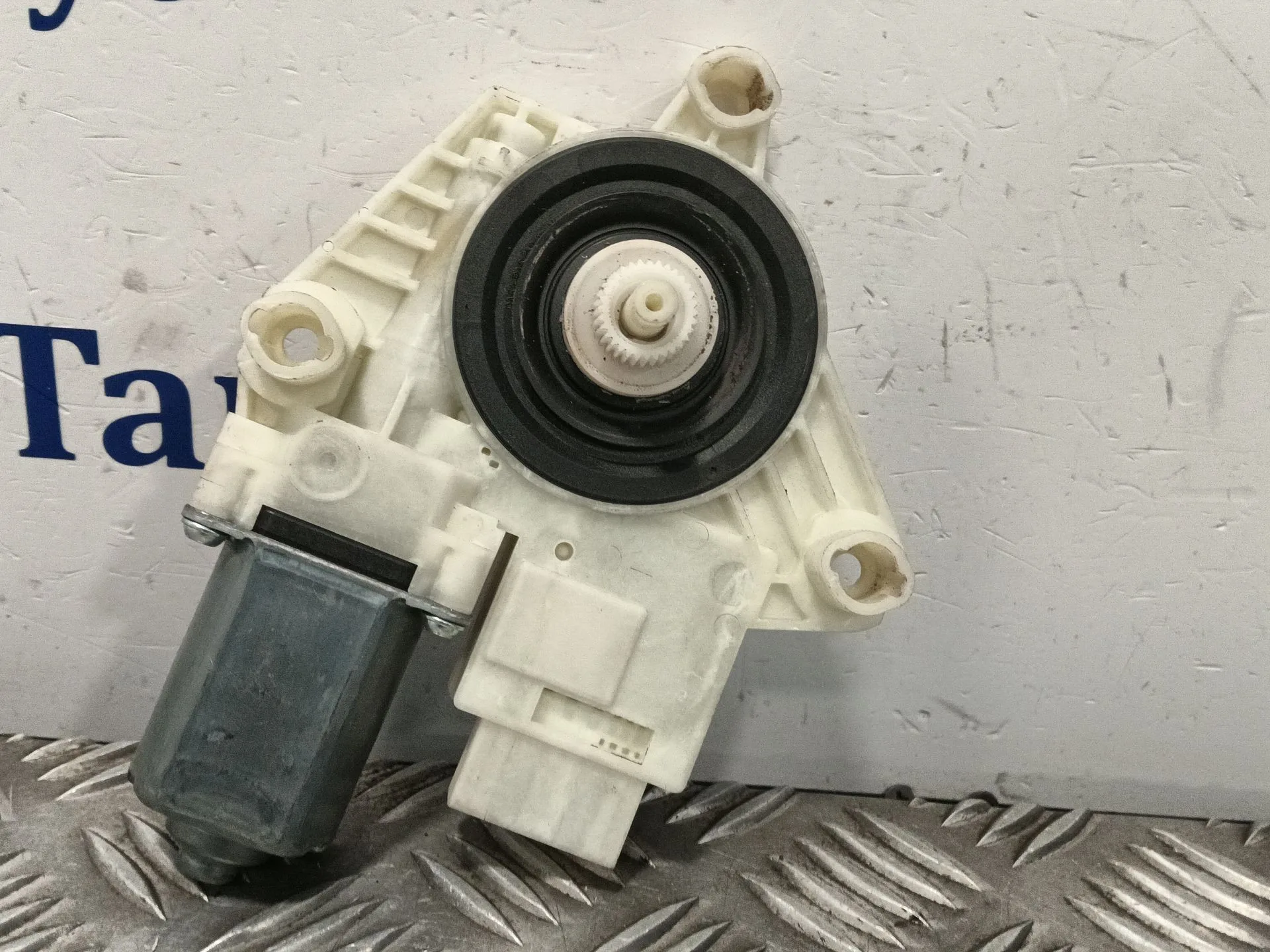 Motor Elevalunas Trasero Derecho para Volkswagen Golf Vii Lim.