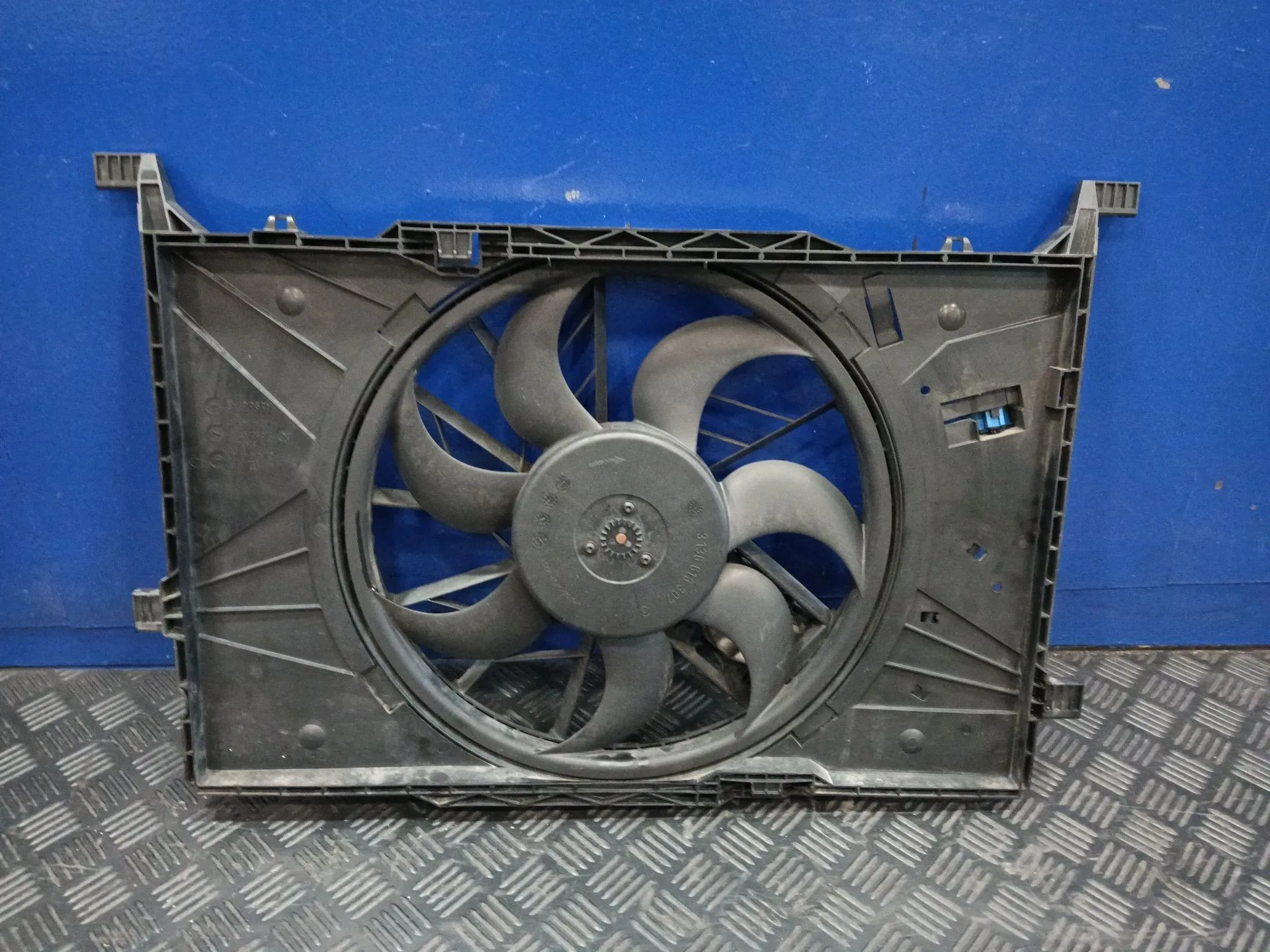 Electroventilador para Mercedes-Benz Clase A (W169)