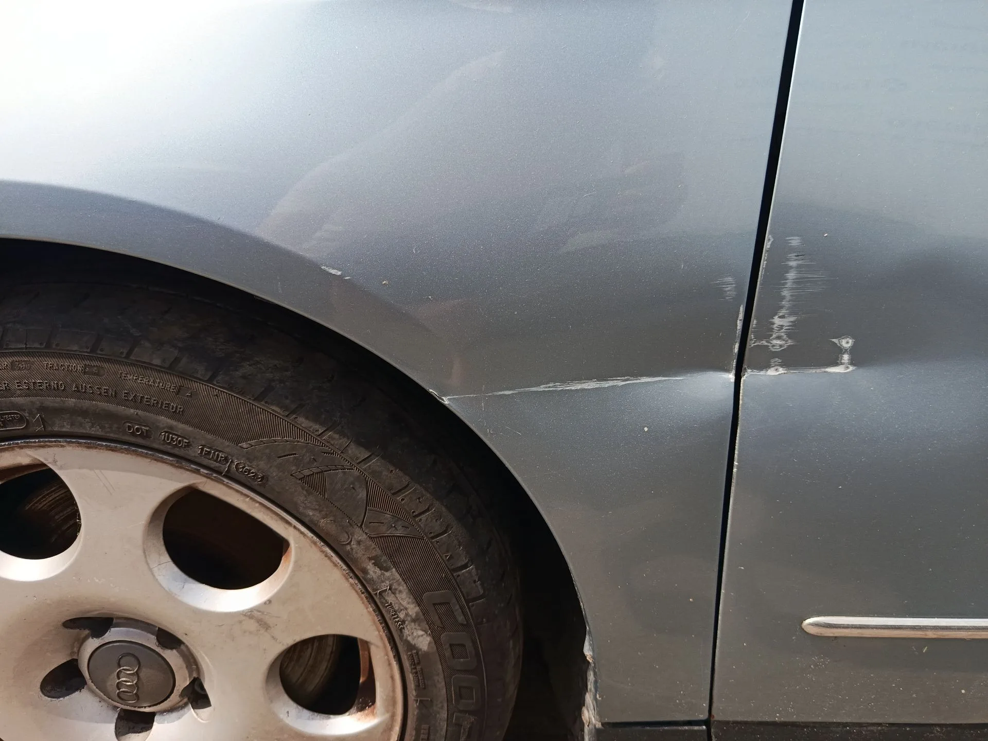 Aleta Delantera Izquierda para Volkswagen Passat B6 (3C2)