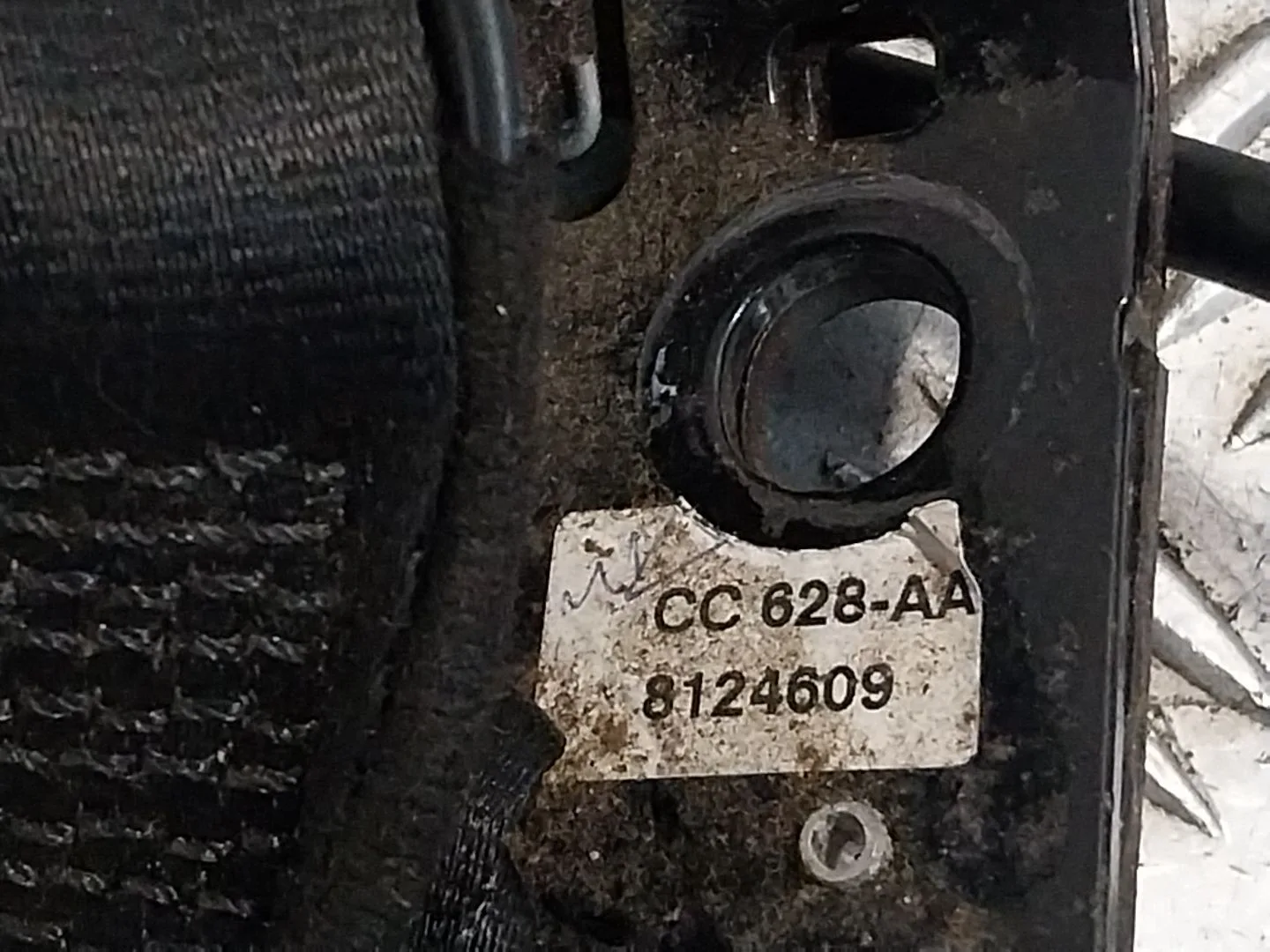 Enganche Cinturon Trasero Central para Citroën C4 Berlina