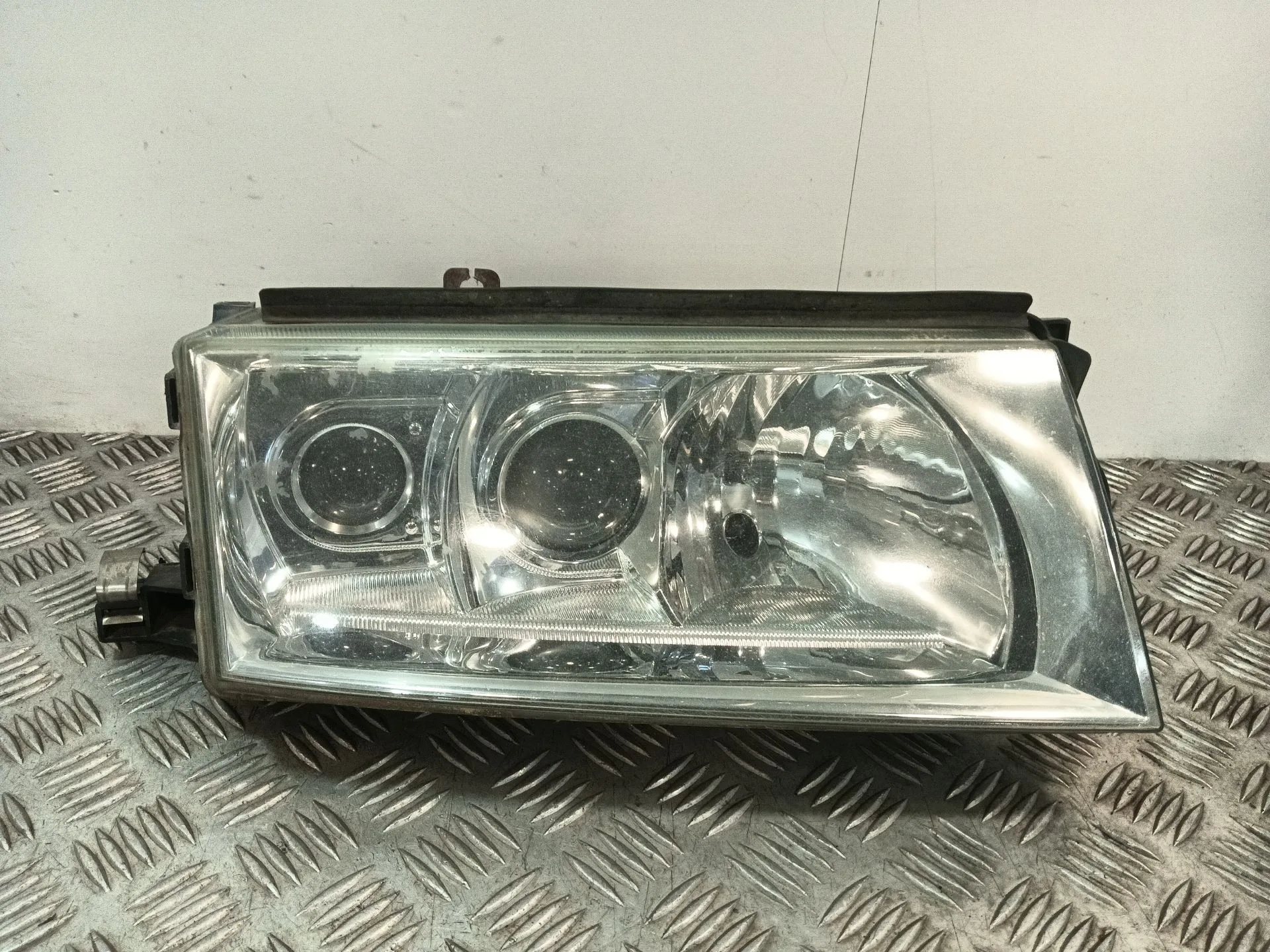 Faro Derecho para Skoda Octavia I Combi (1U5)