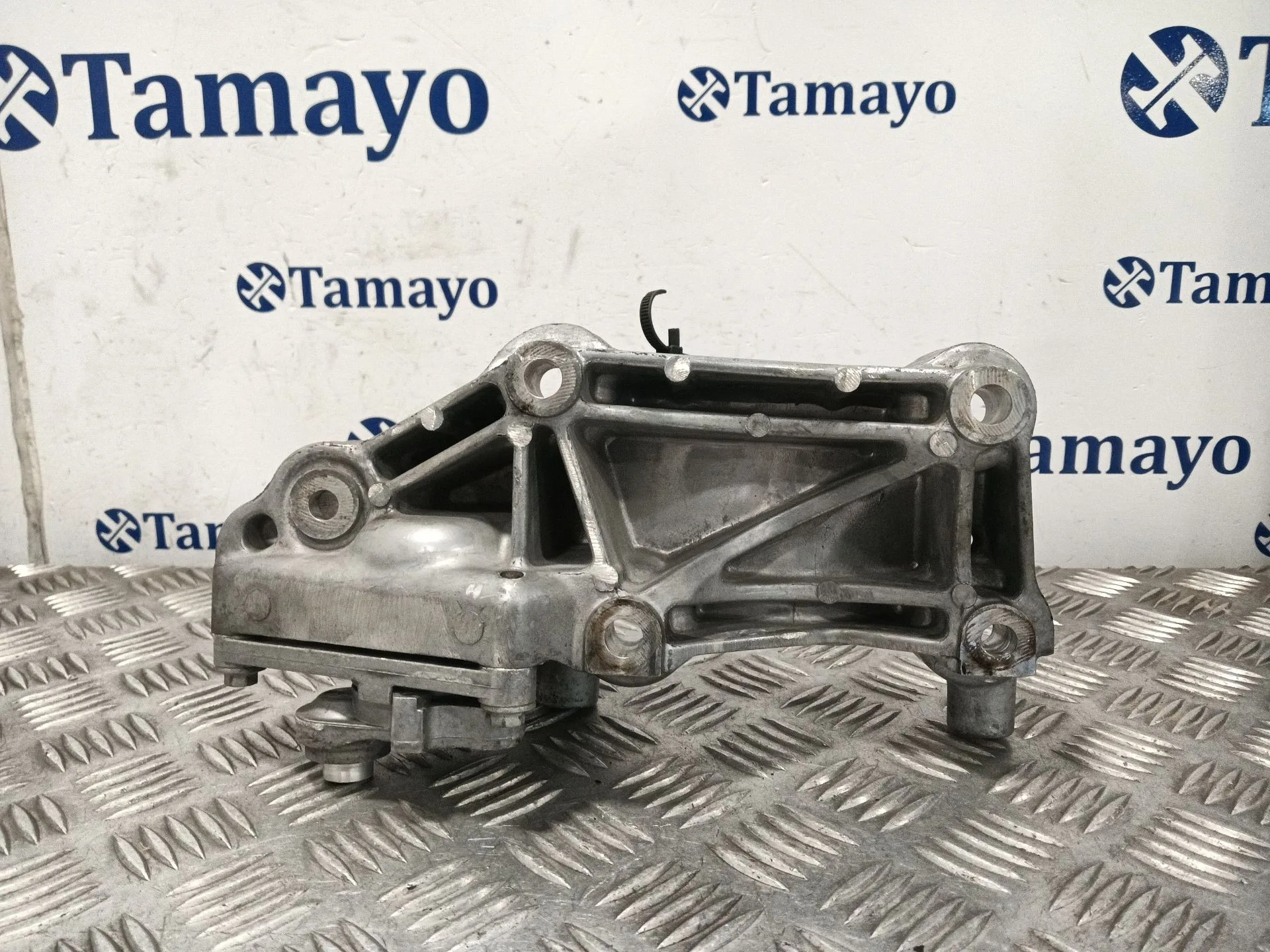 Soporte Alternador para Opel Movano B Pritsche/Kipper/Koffer