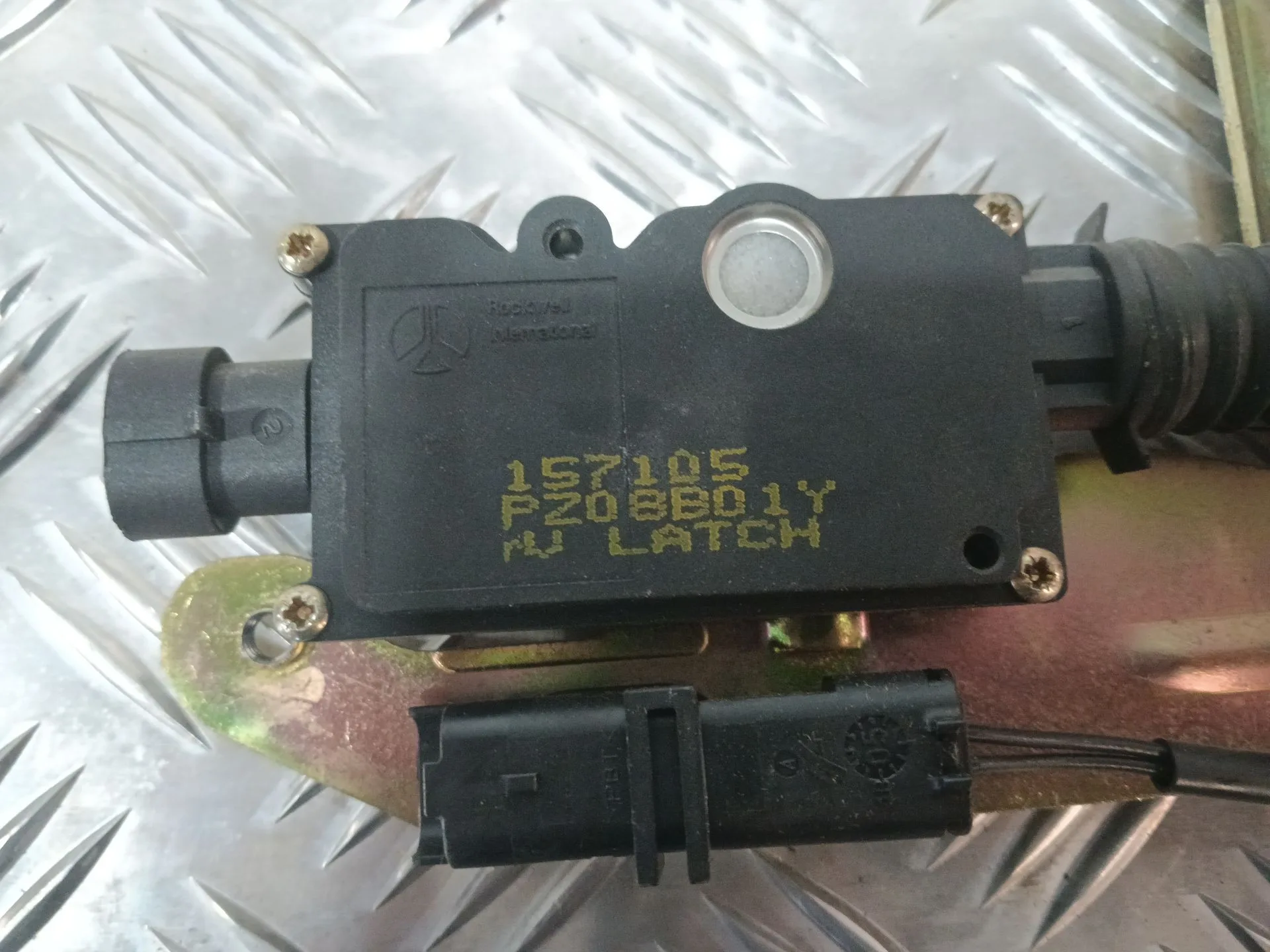 Cerradura Puerta Trasera Izquierda para Opel Corsa C