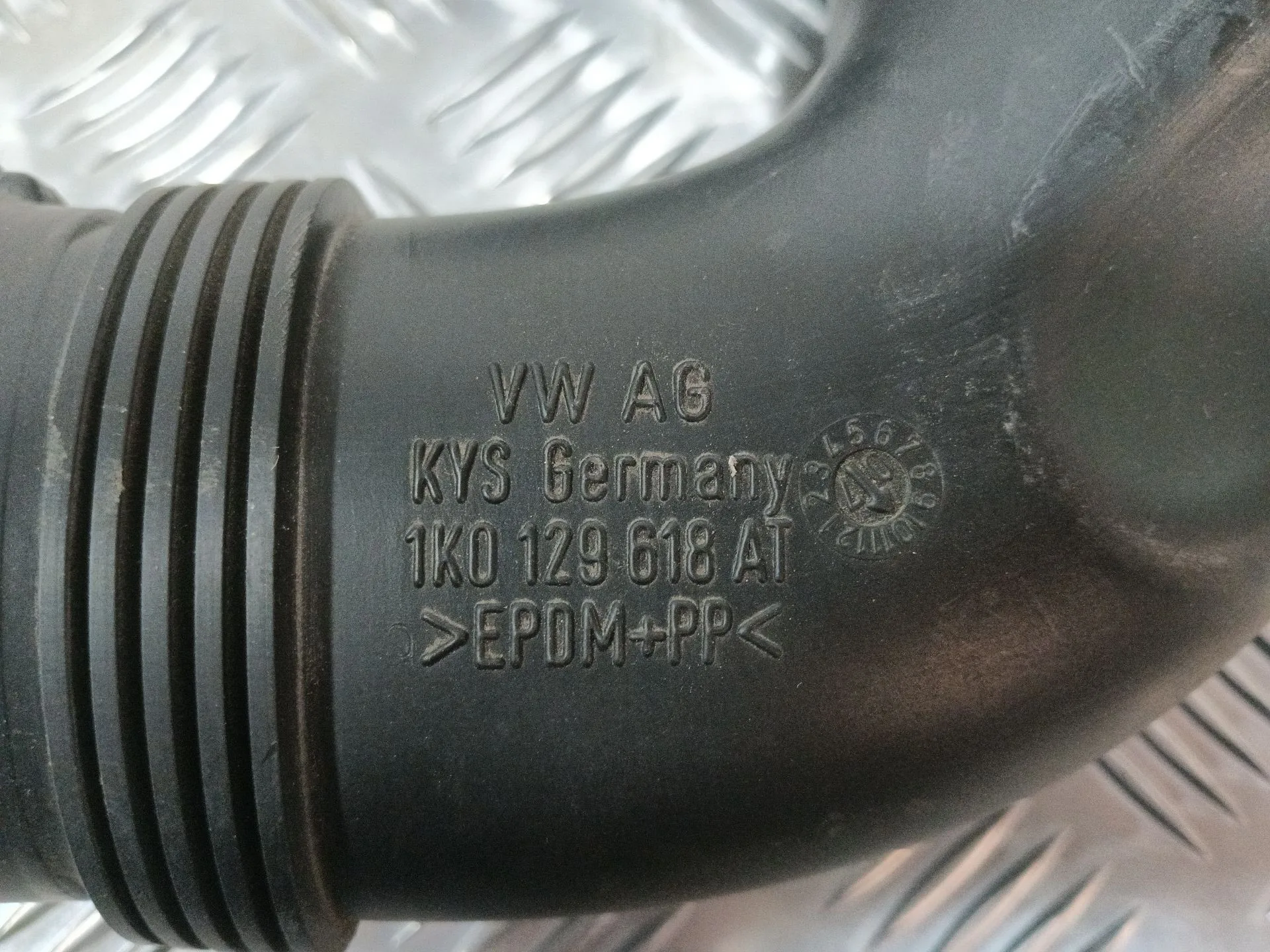 Tubo para Volkswagen Passat Alltrack B7 Variant (365)