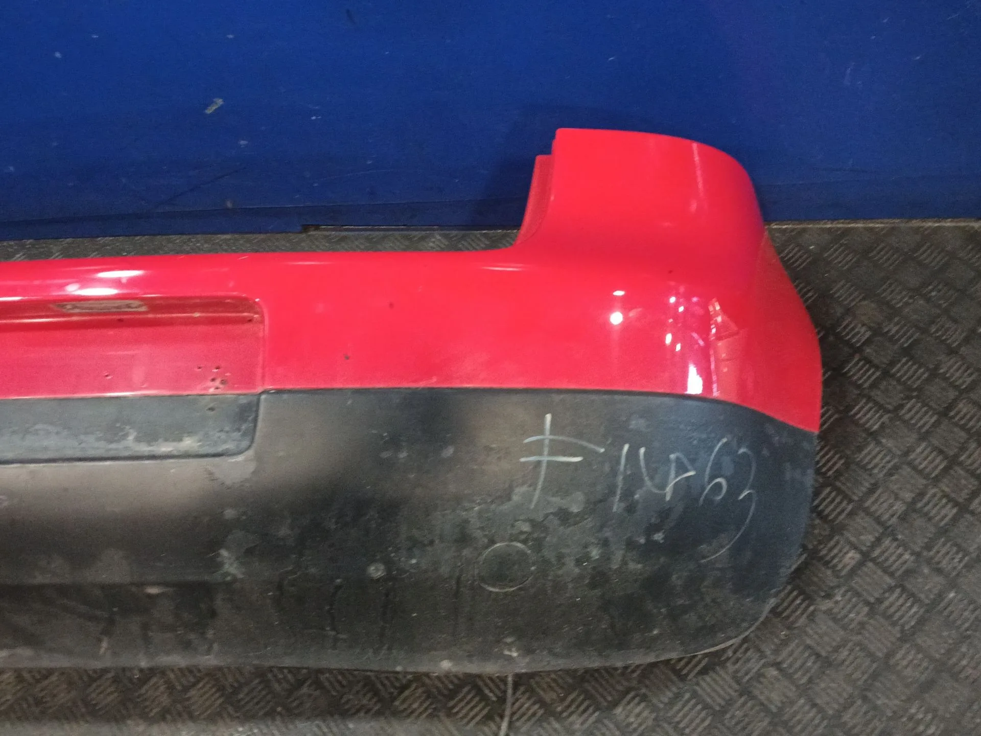 Paragolpes Trasero para Volkswagen Golf V (1K1)