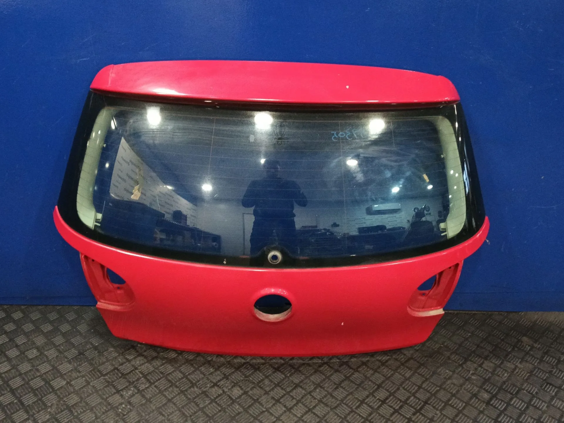 Porton Trasero para Volkswagen Golf V (1K1)