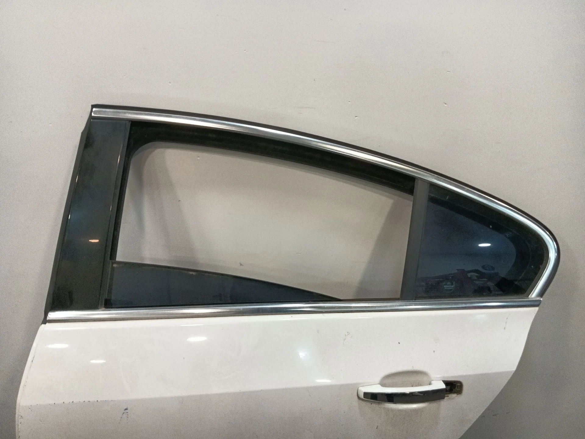 Puerta Trasera Izquierda para Opel Insignia A (G09)