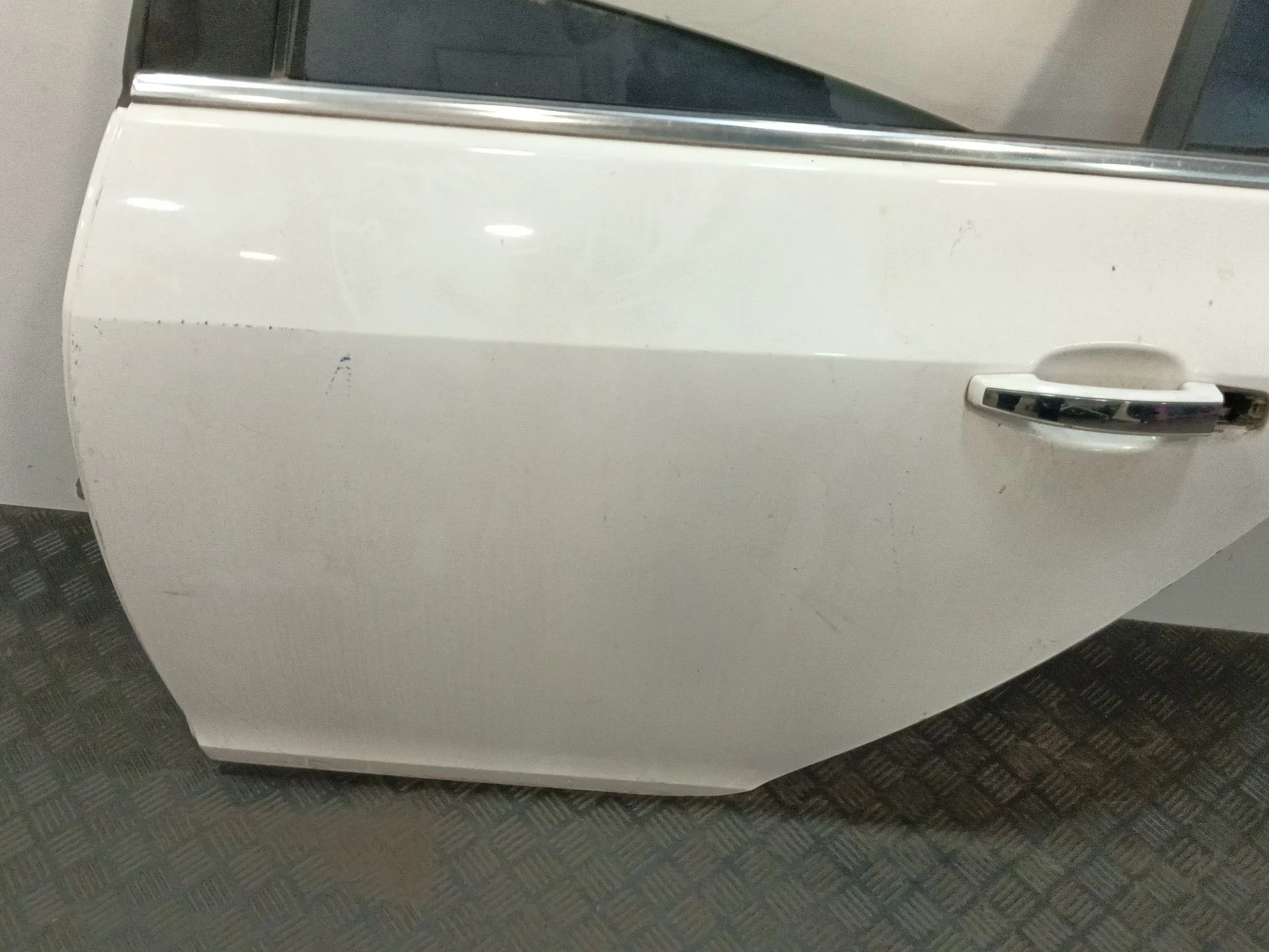 Puerta Trasera Izquierda para Opel Insignia A (G09)