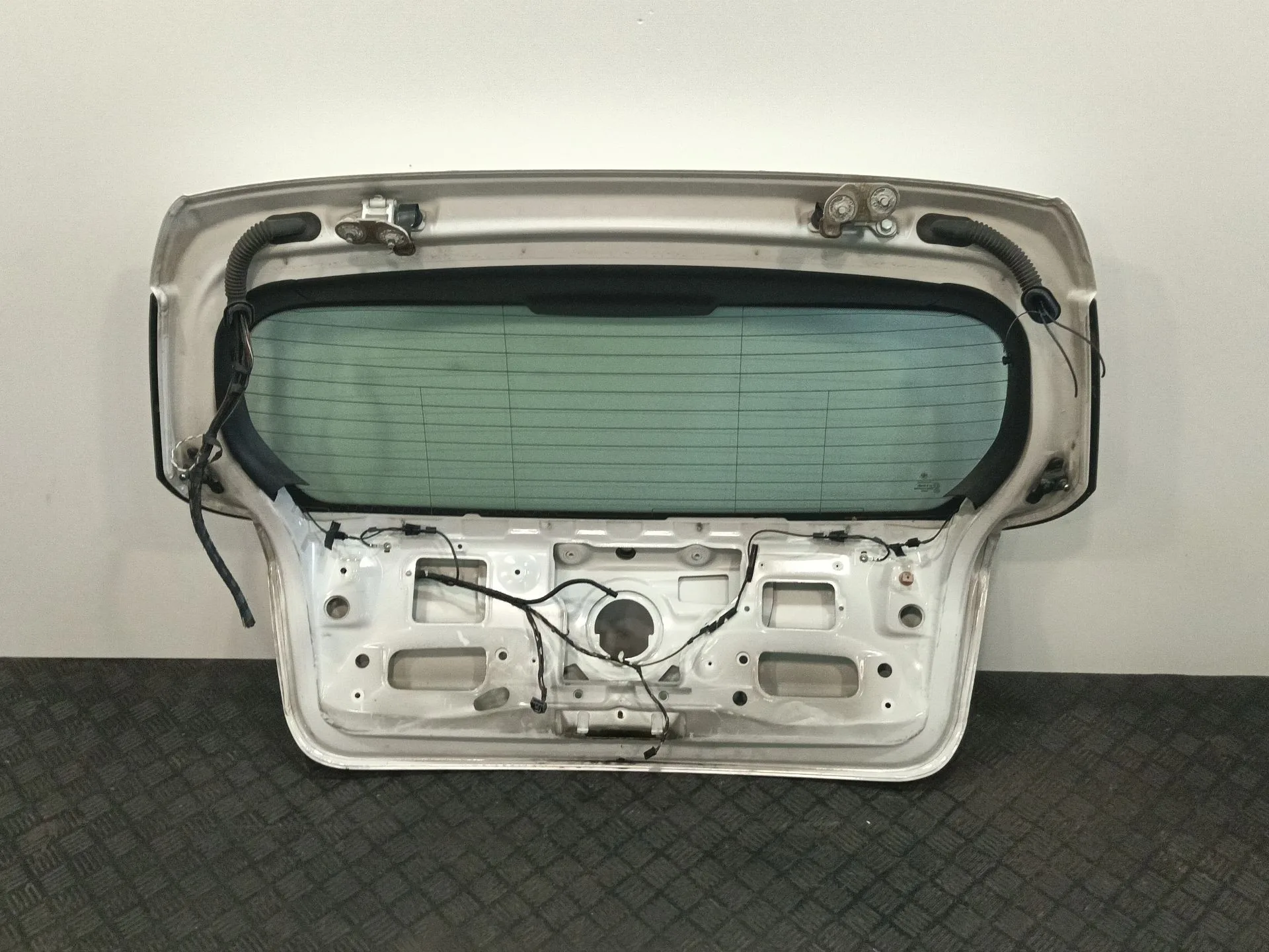 Porton Trasero para Bmw 1 (E81)