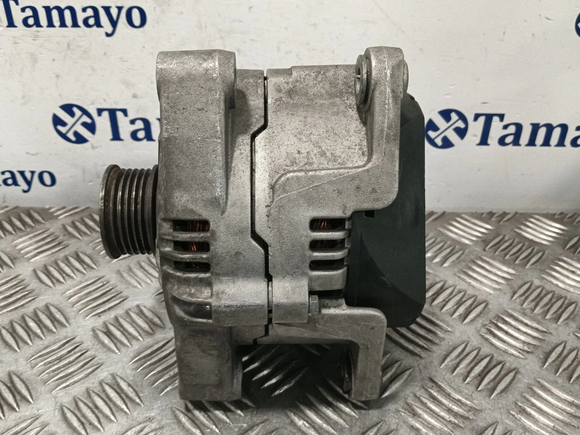 Alternador para Opel Zafira A