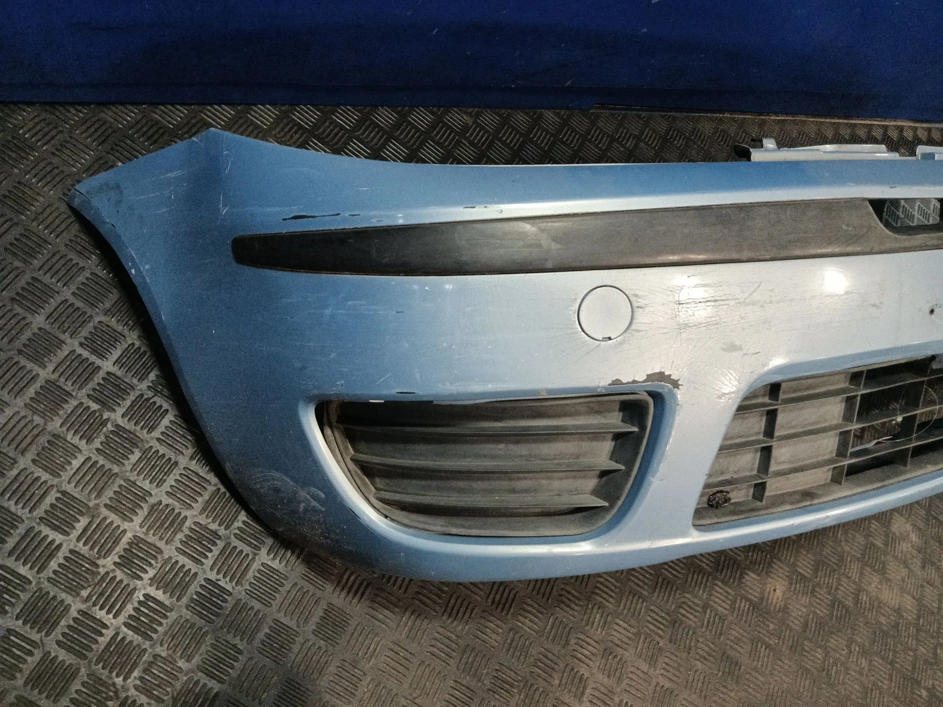 Paragolpes Delantero para Fiat Punto Berlina (188)