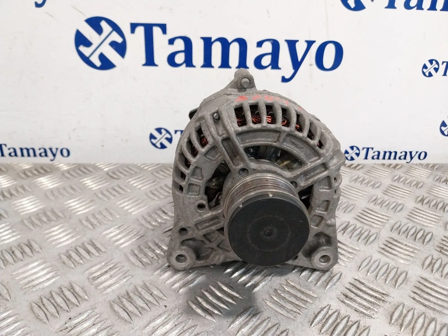 Alternador para Nissan Juke (F15)