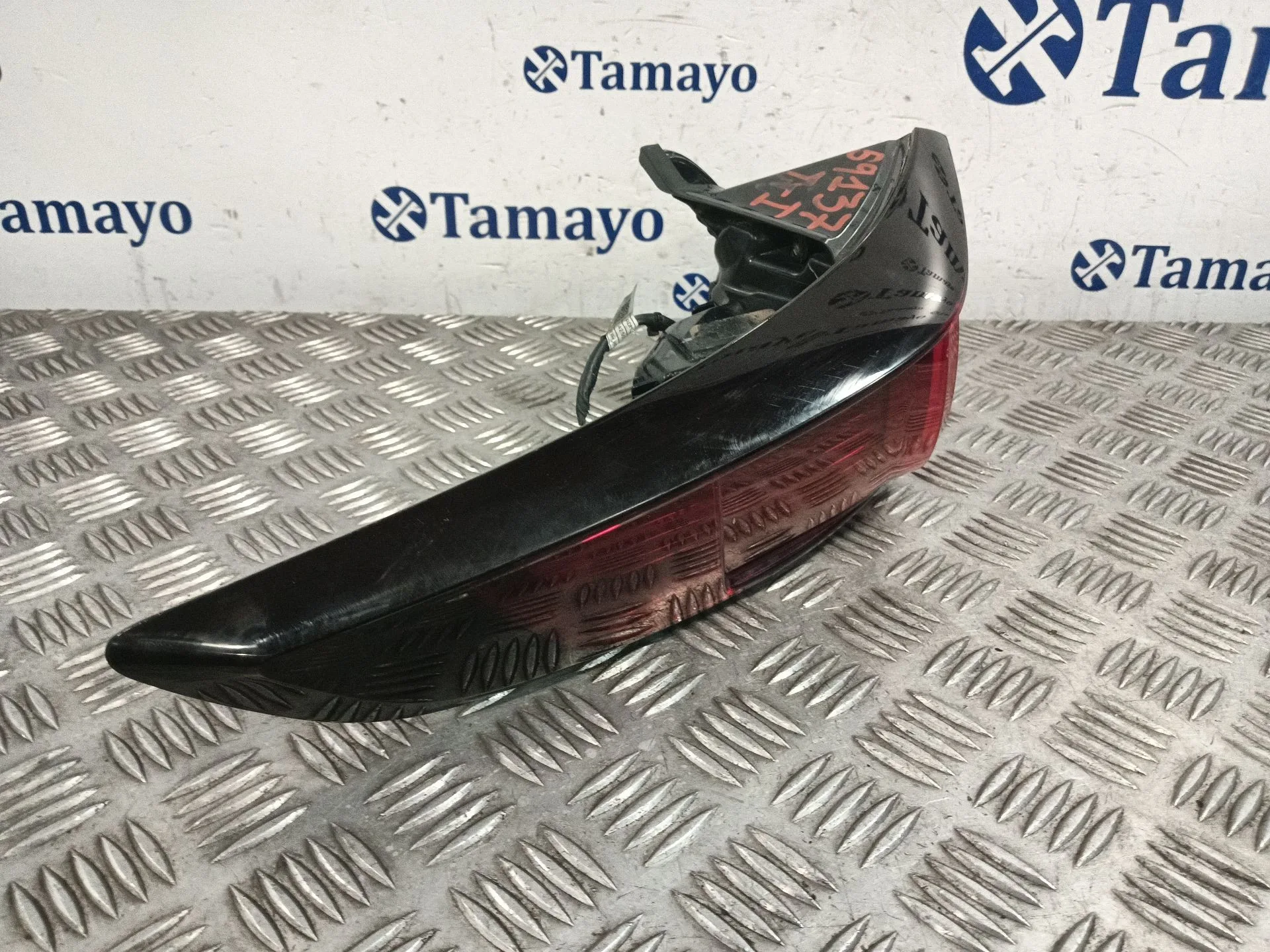 Piloto Trasero Izquierdo para Mazda Cx-30 (Dm, Dt, Ed)