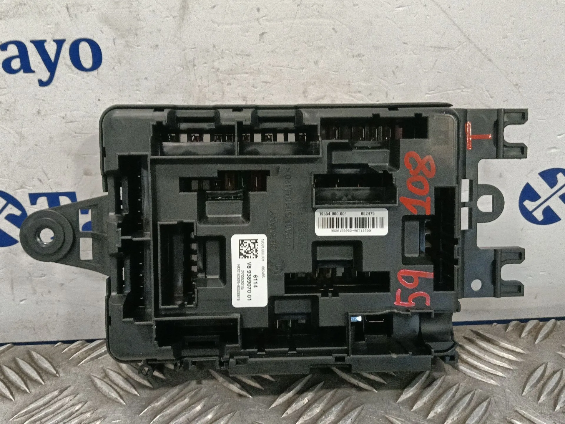 Caja Reles / Fusibles para Bmw Serie 1 Lim. (F21)