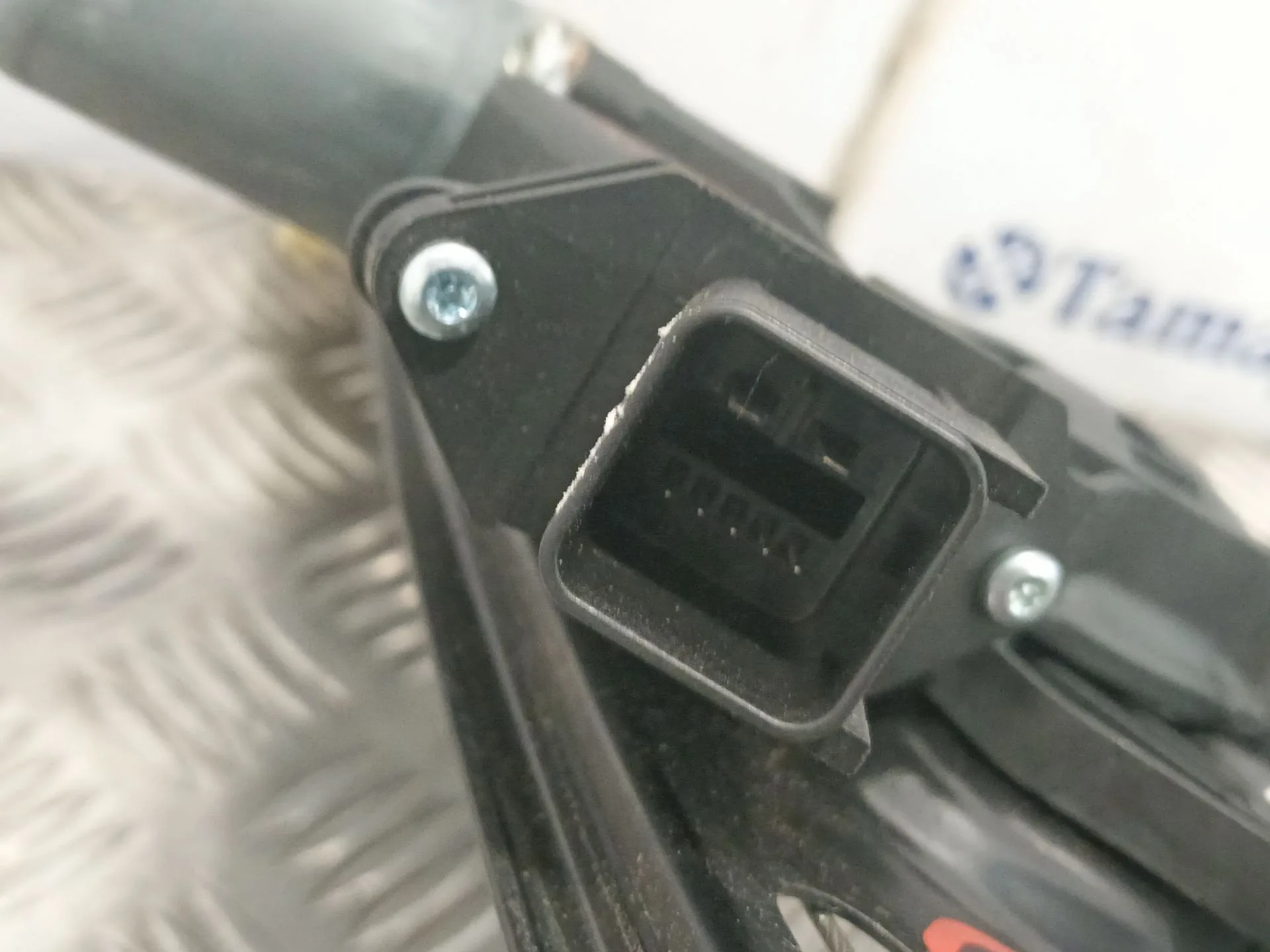 Elevalunas Delantero Derecho para Opel Adam