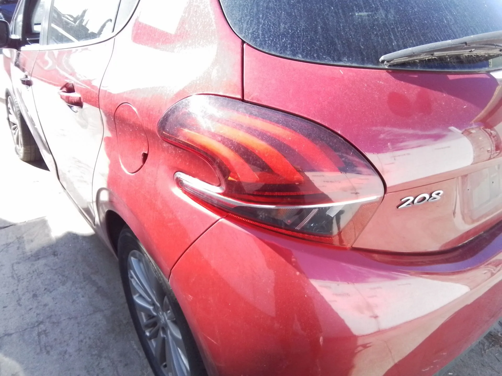 Piloto Trasero Izquierdo para Peugeot 208 I (Ca_, Cc_)