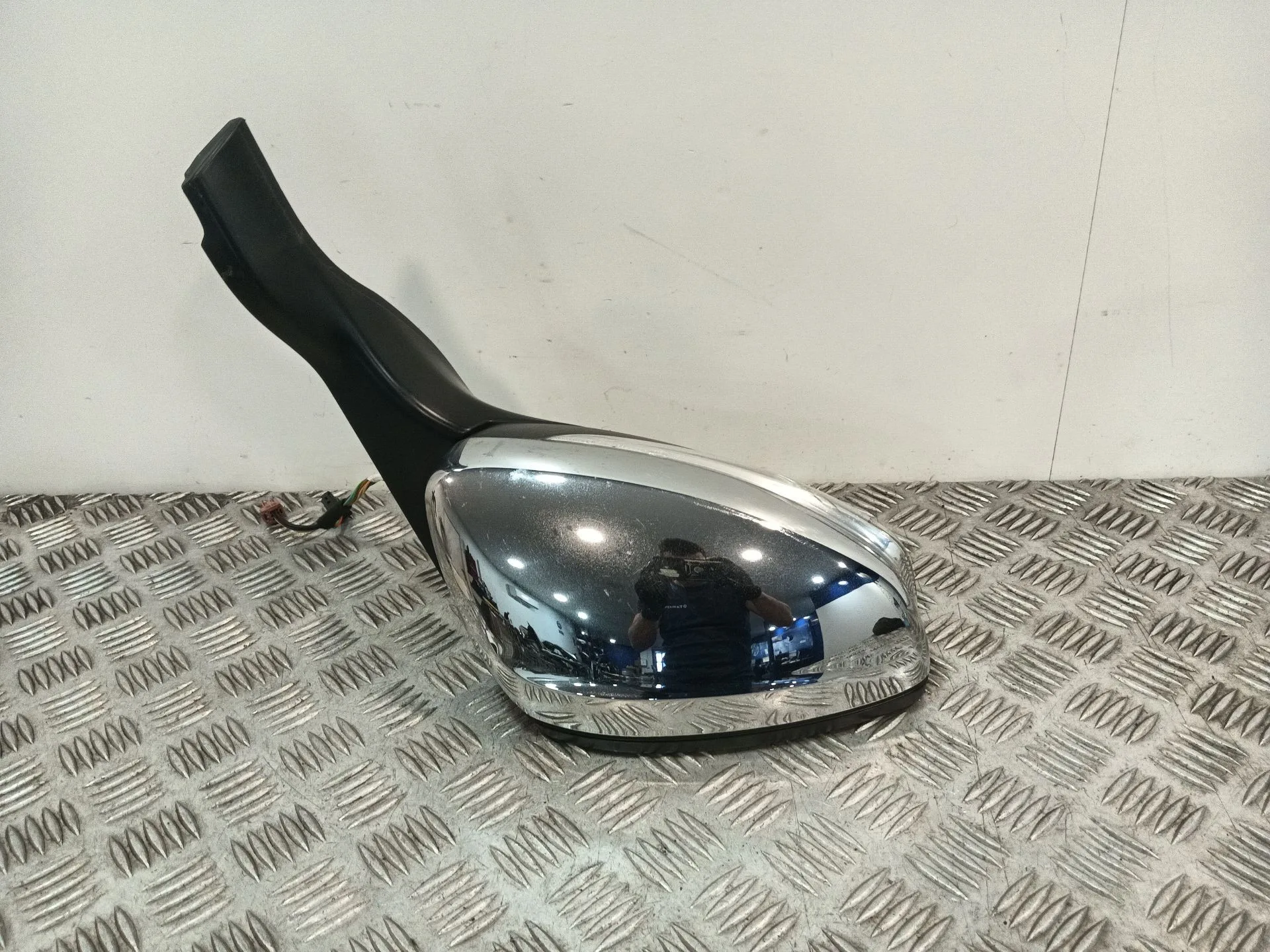 Retrovisor Derecho para Peugeot 208 I (Ca_, Cc_)