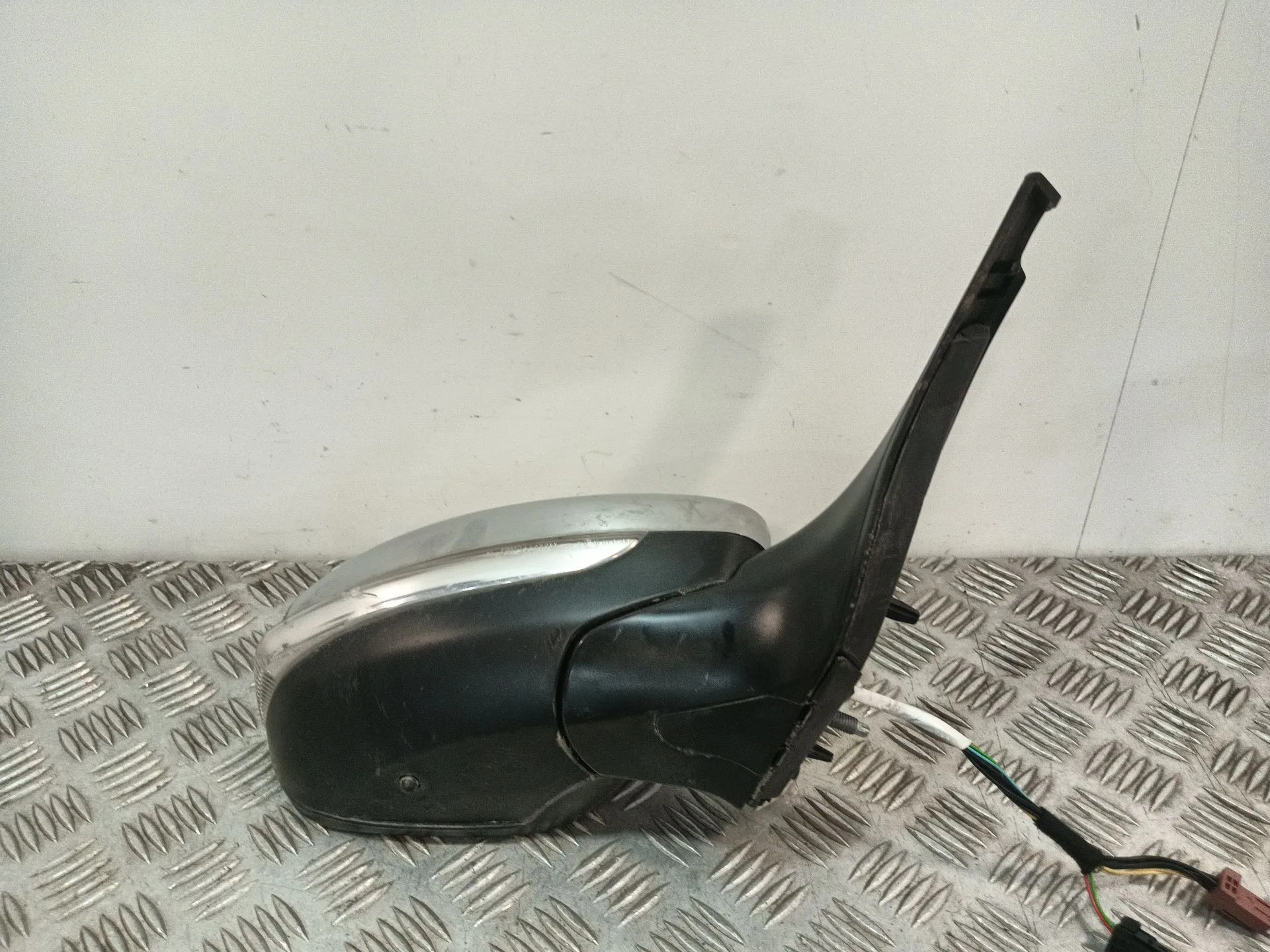 Retrovisor Derecho para Peugeot 208 I (Ca_, Cc_)