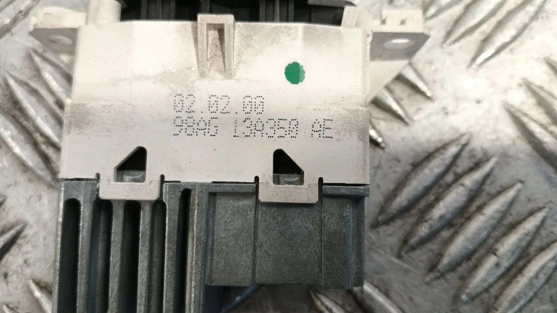 Warning para Ford Focus I (Daw, Dbw)