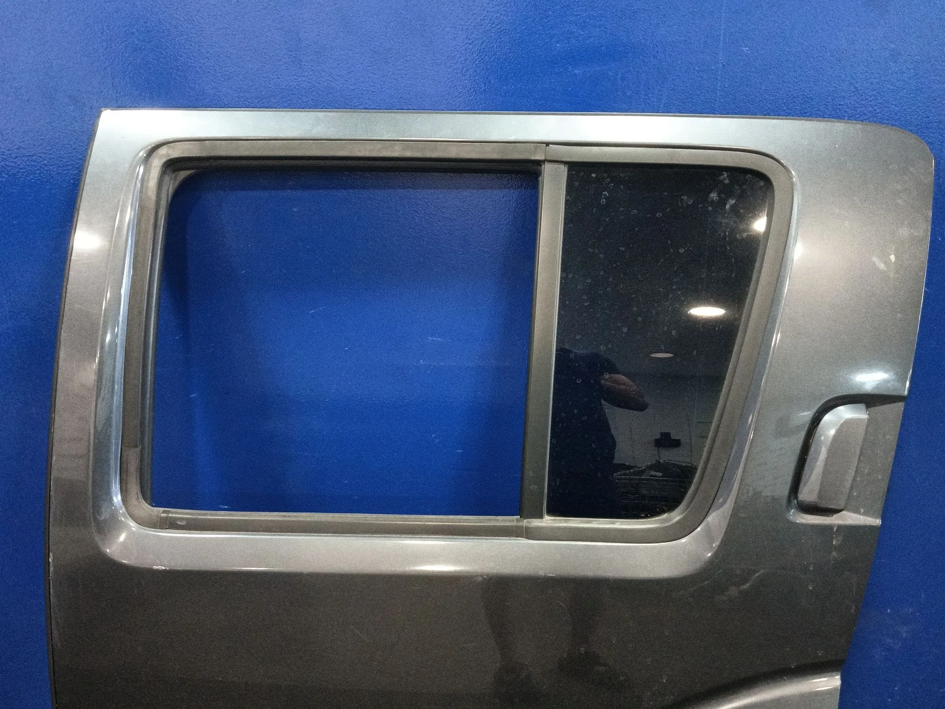 Puerta Trasera Izquierda para Nissan Pathfinder (R51)
