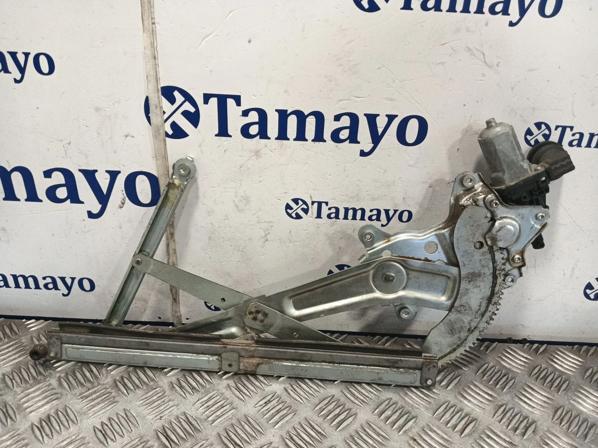 Elevalunas Delantero Derecho para Suzuki Swift Berlina (Mz)