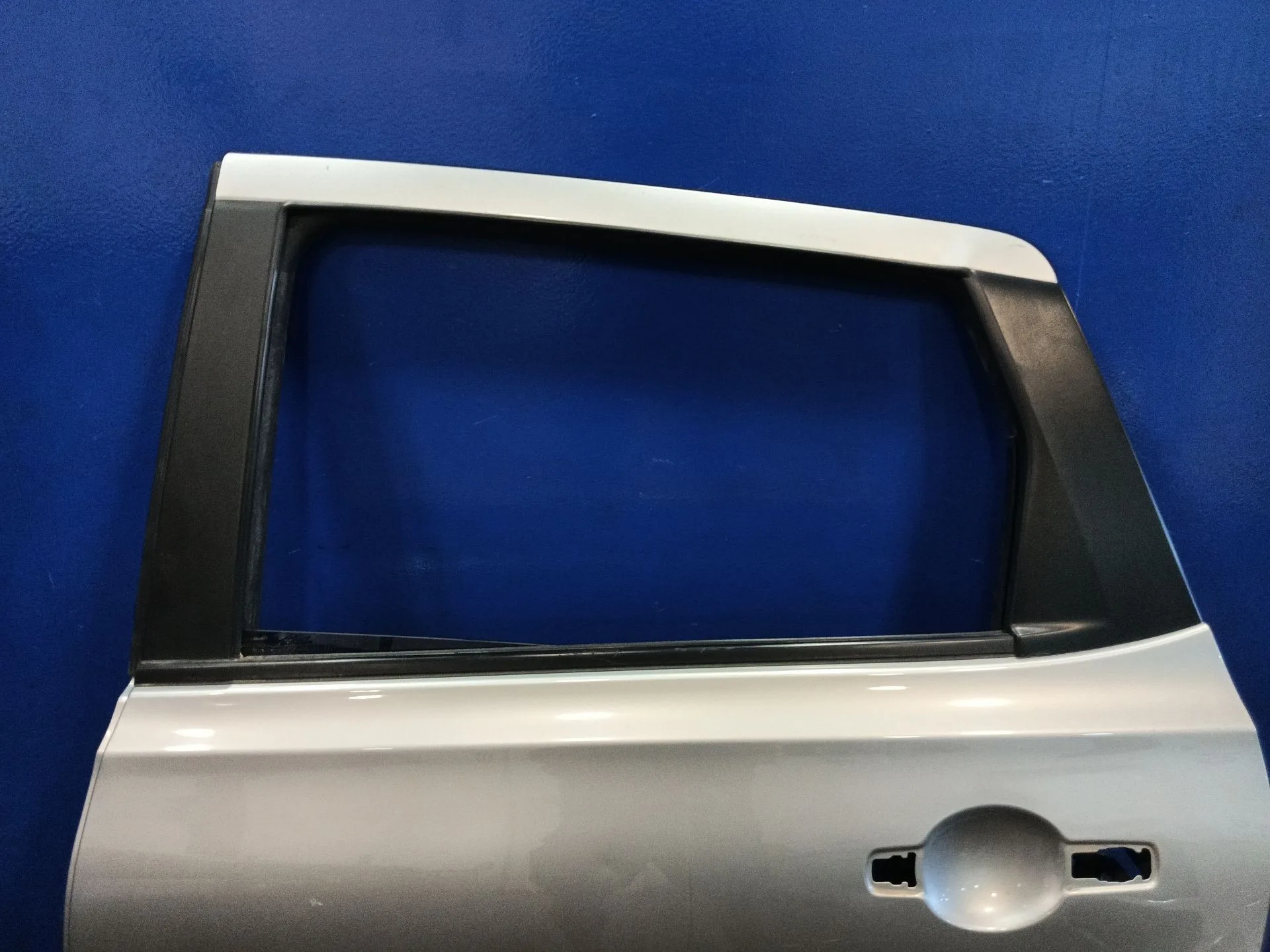 Puerta Trasera Izquierda para Nissan Qashqai (J10)