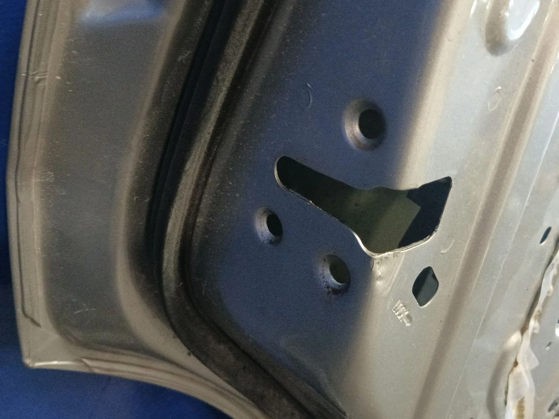 Puerta Trasera Izquierda para Nissan Qashqai (J10)