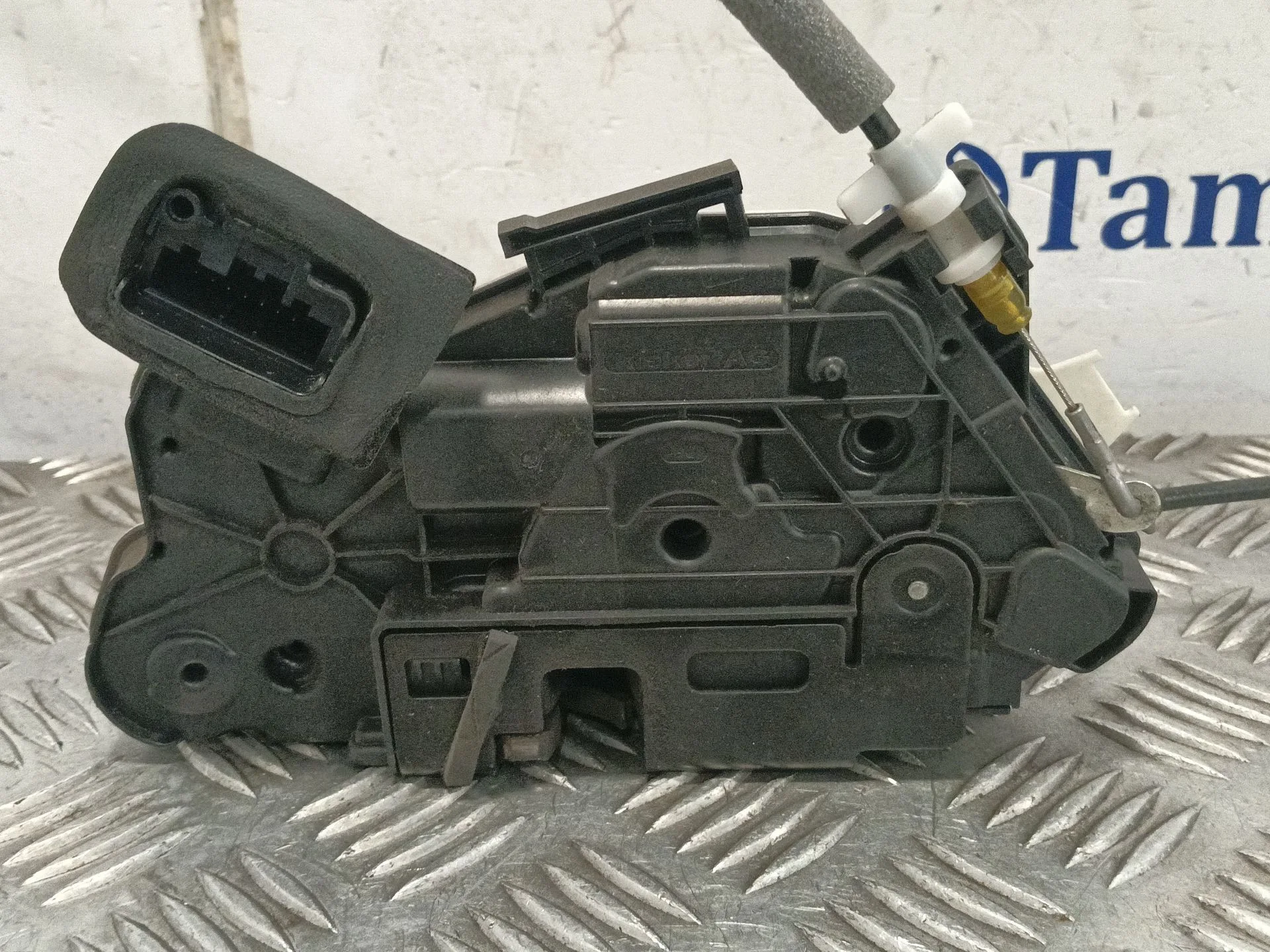 Cerradura Puerta Delantera Izquierda para Volkswagen Golf Vii Lim.