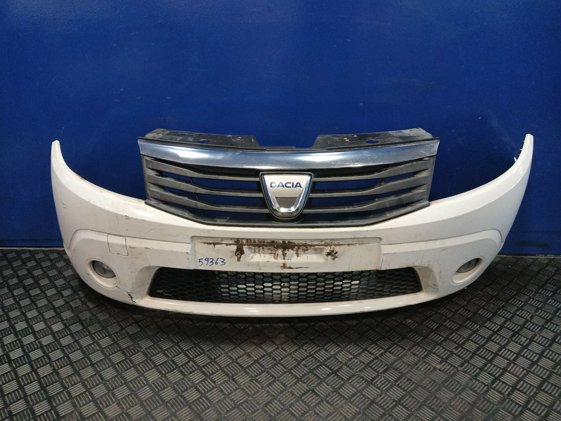 Paragolpes Delantero para Dacia Sandero (Bs_)