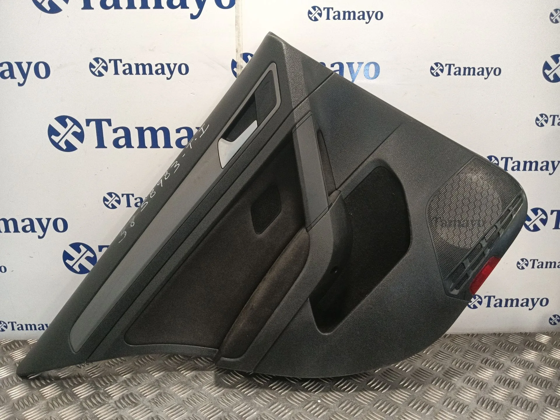 Guarnecido Puerta Trasera Izquierda para Volkswagen Golf Vii Lim.