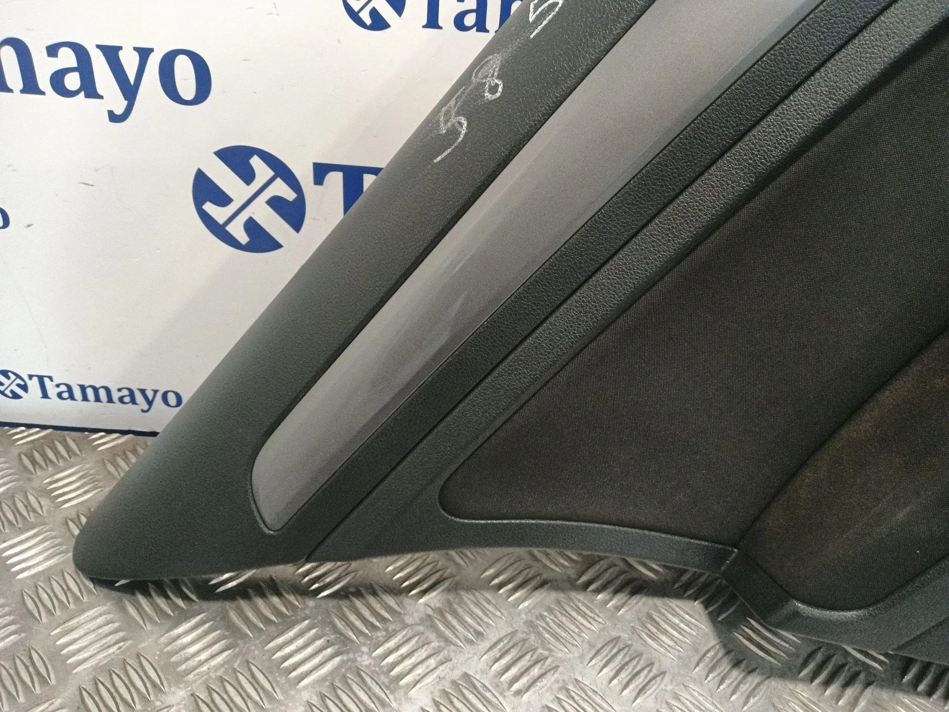 Guarnecido Puerta Trasera Izquierda para Volkswagen Golf Vii Lim.