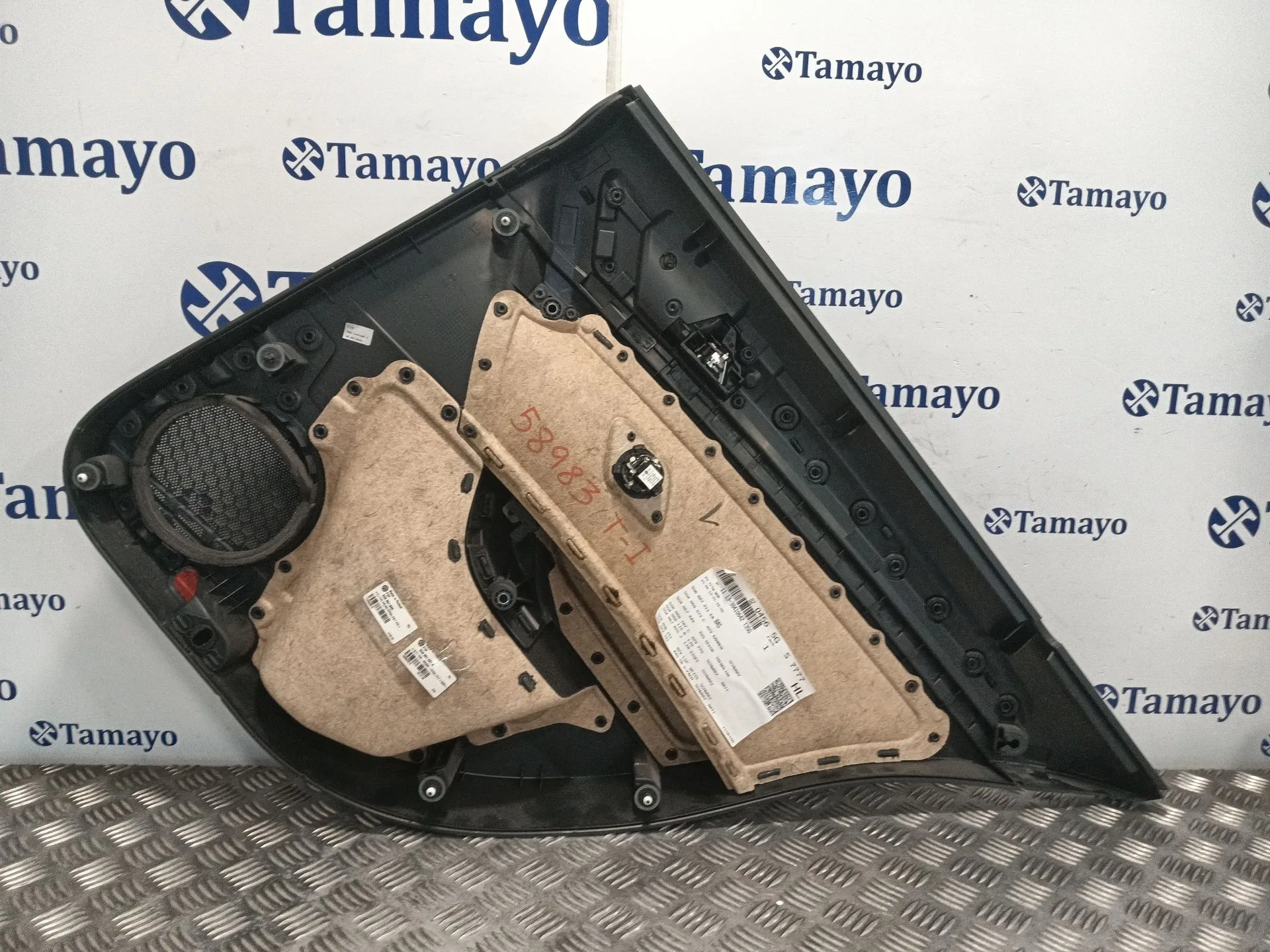 Guarnecido Puerta Trasera Izquierda para Volkswagen Golf Vii Lim.