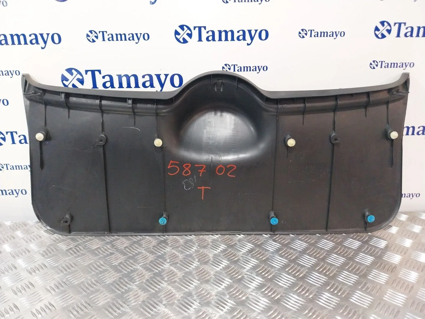 Guarnecido Porton Trasero para Nissan Micra (K12E)