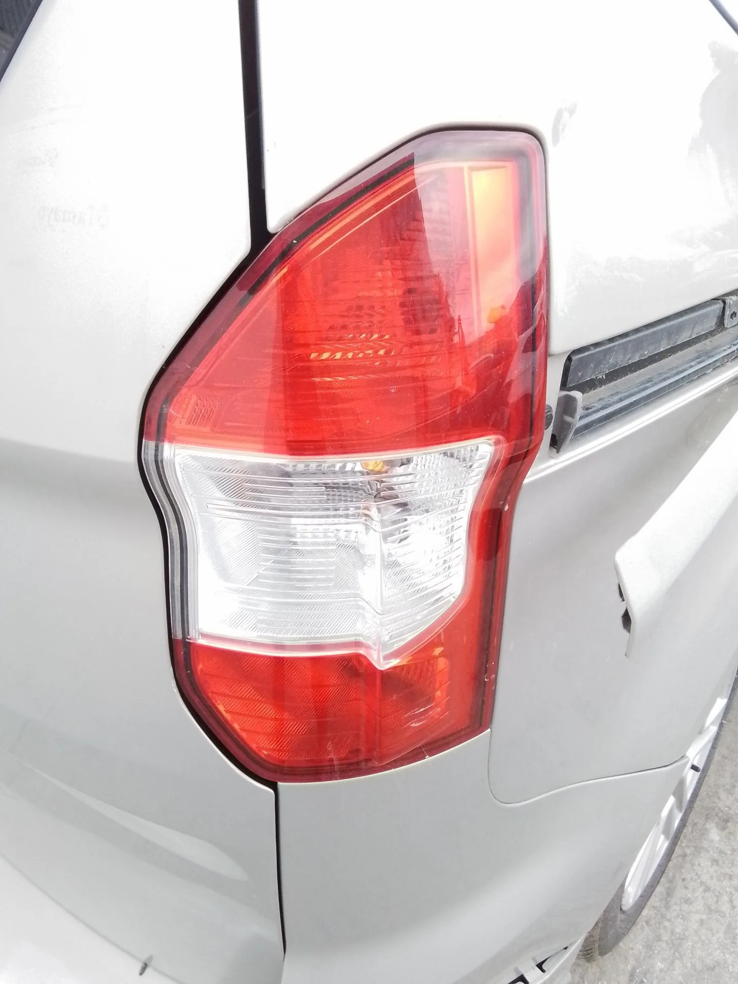 Piloto Trasero Derecho para Ford Tourneo Courier (C4A)