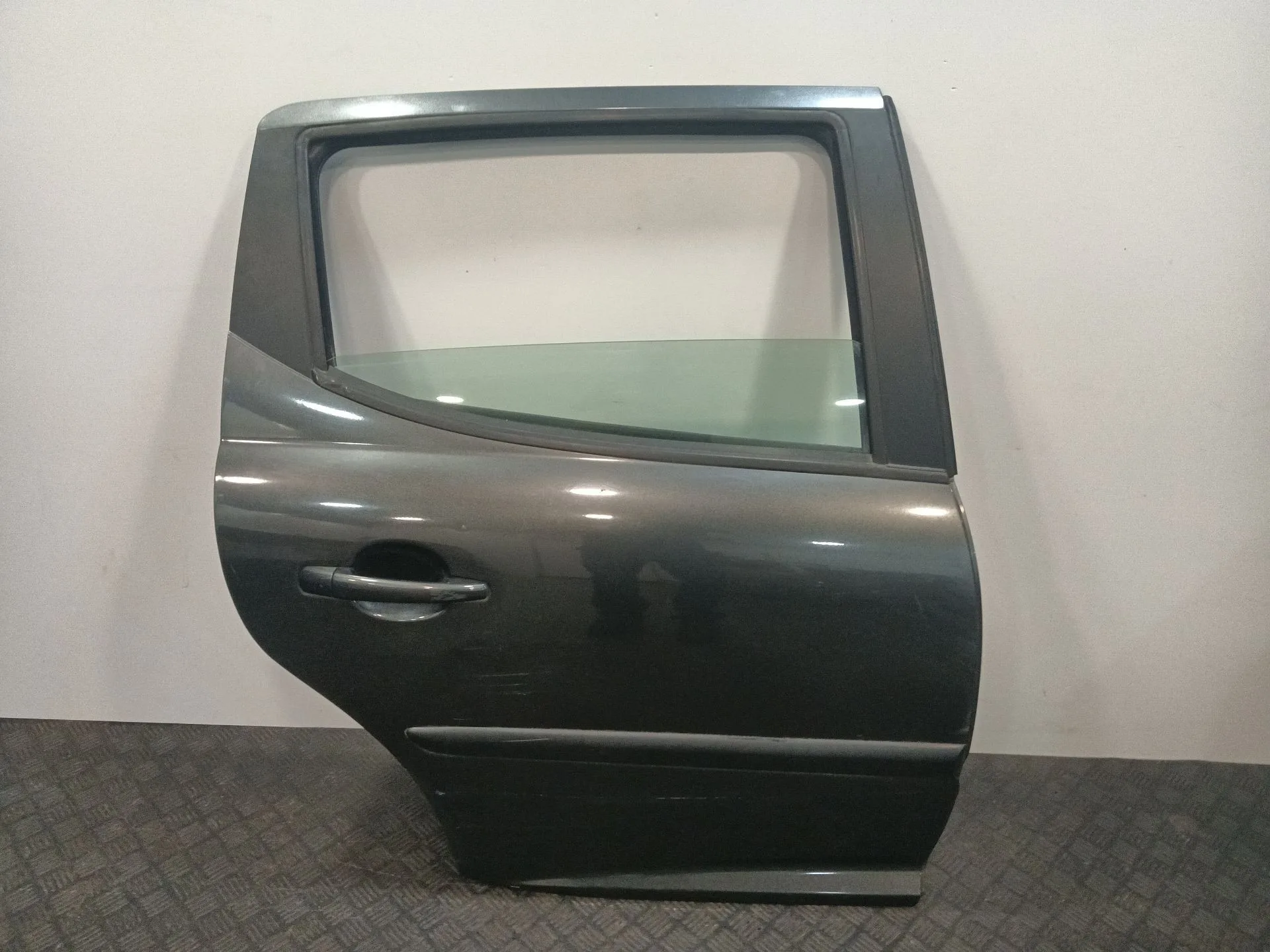 Puerta Trasera Derecha para Peugeot 207 Sw