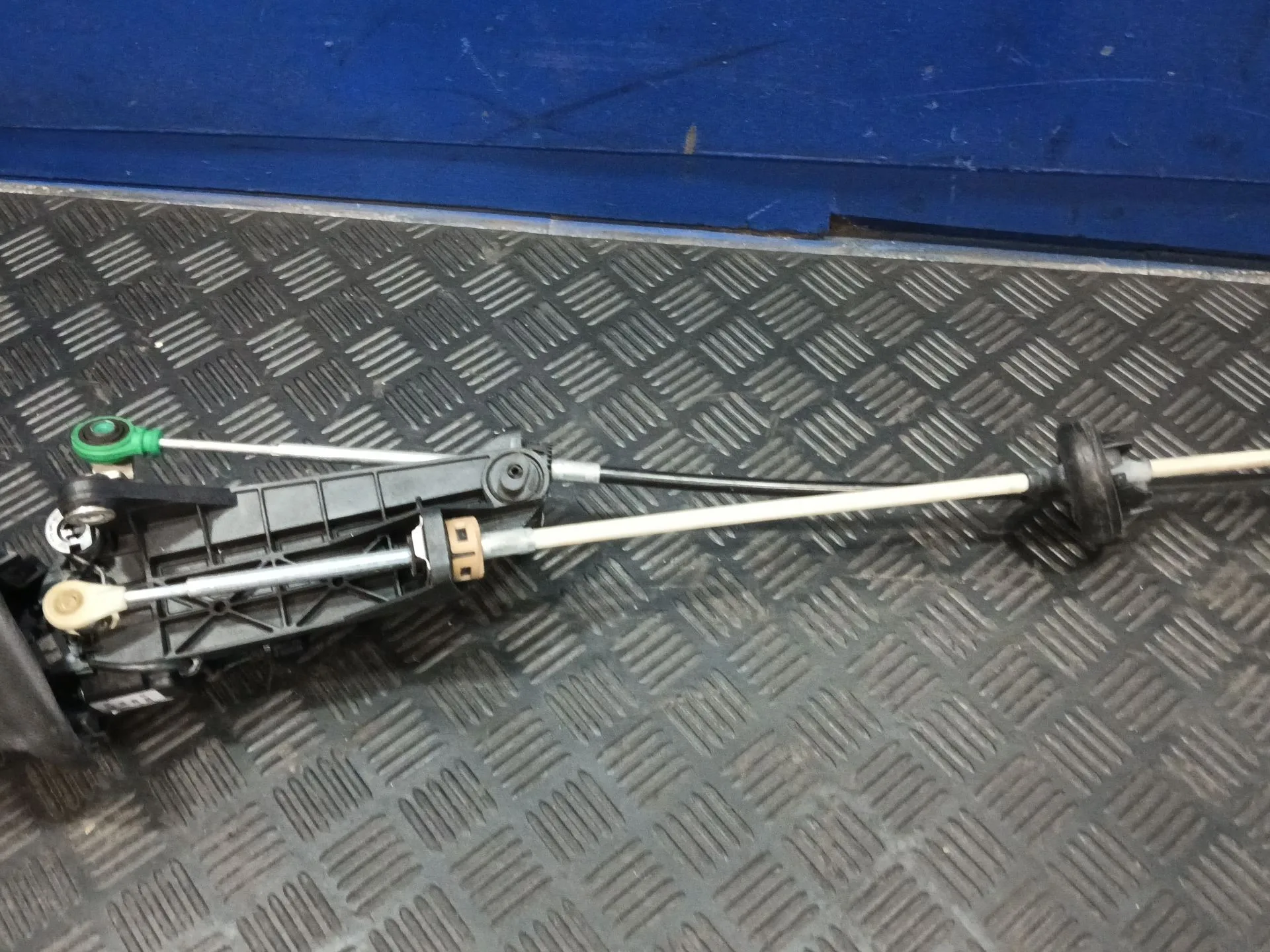 Palanca Cambio para Mercedes-Benz Sprinter 5-T Caja/Chasis (B906)