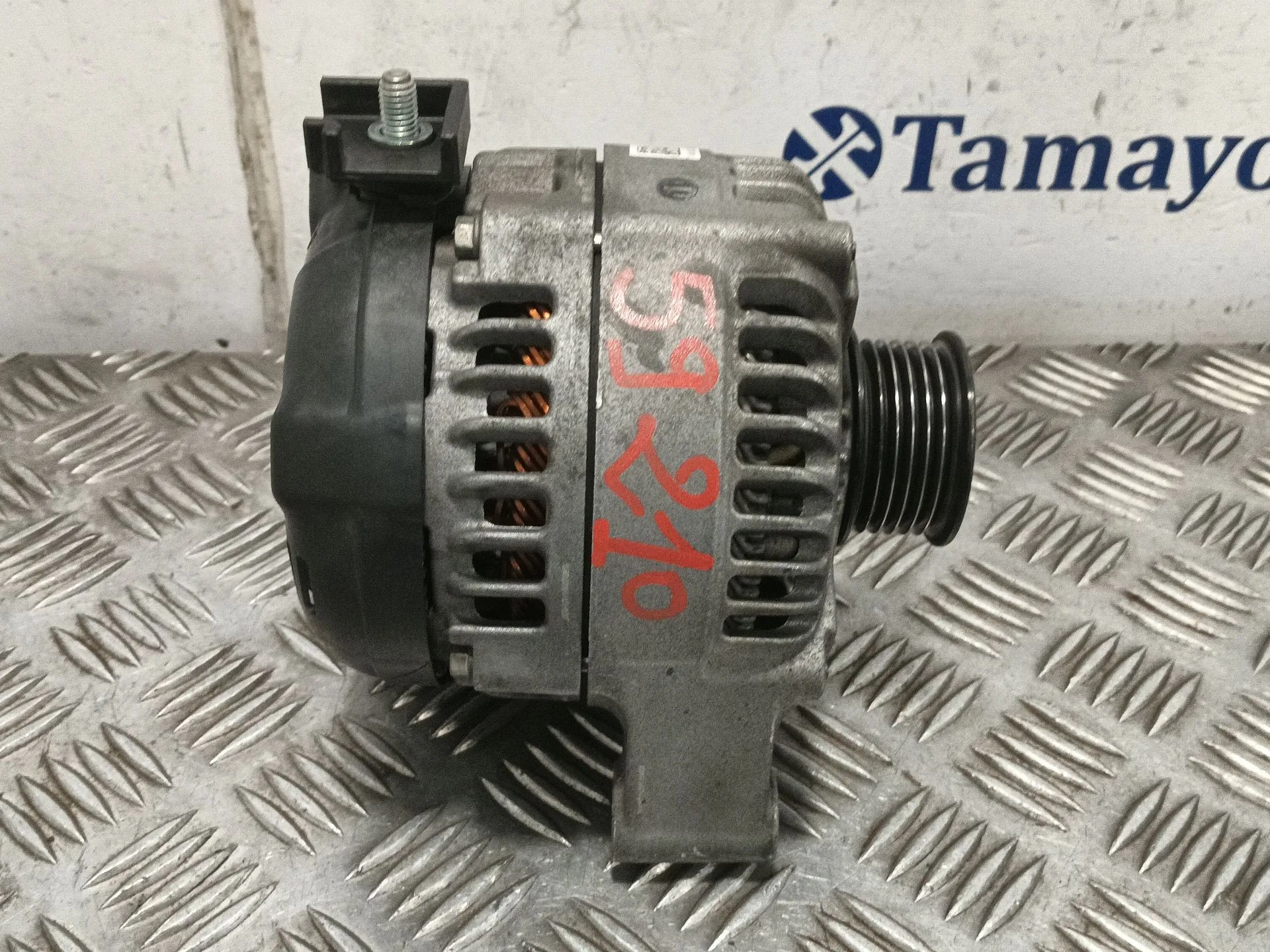 Alternador para Bmw 1 (F21)