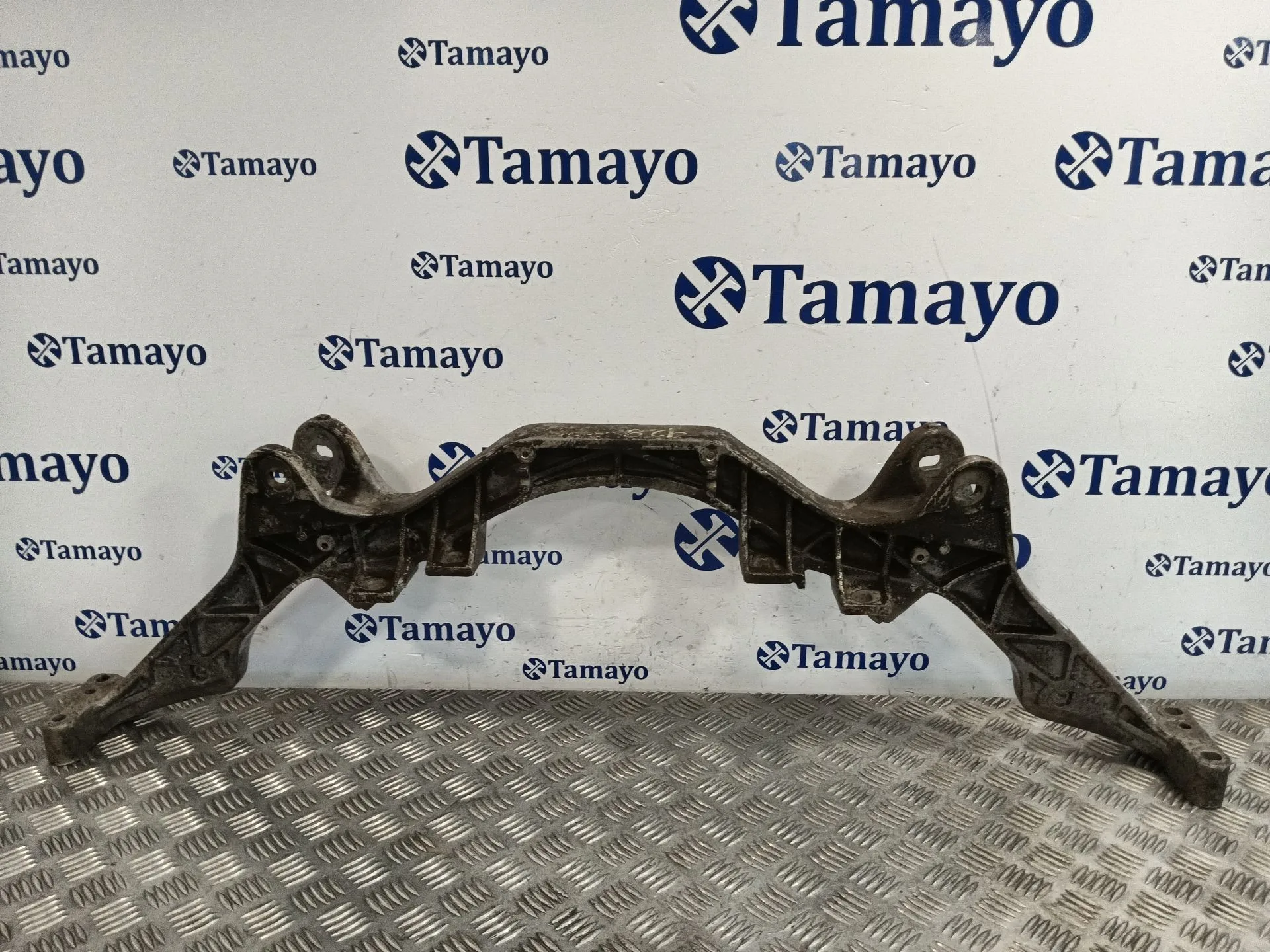 Soporte Brazo Suspension Trasero Derecho para Porsche 928
