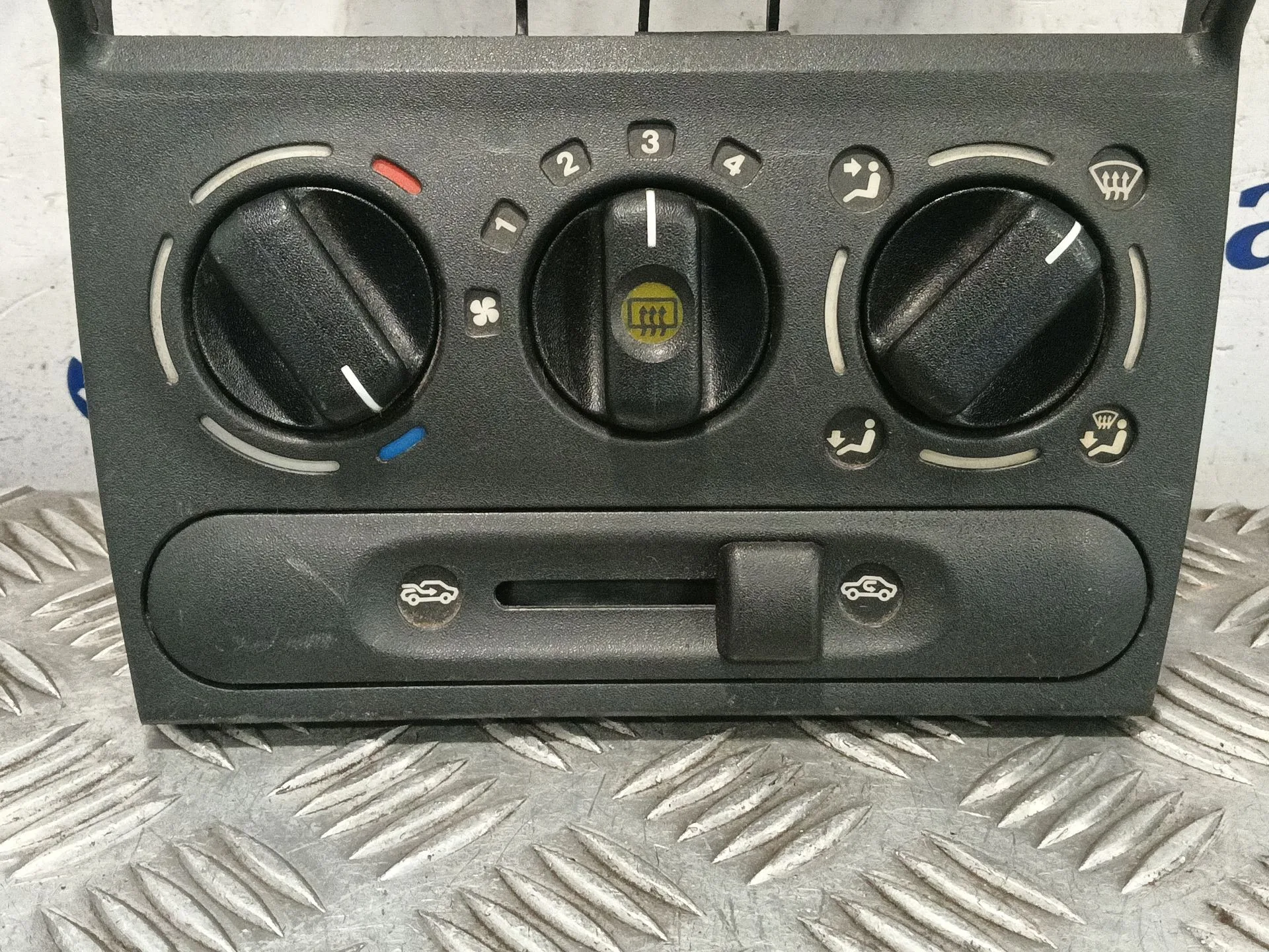 Mando Calefaccion / Aire Acondicionado para Opel Corsa B