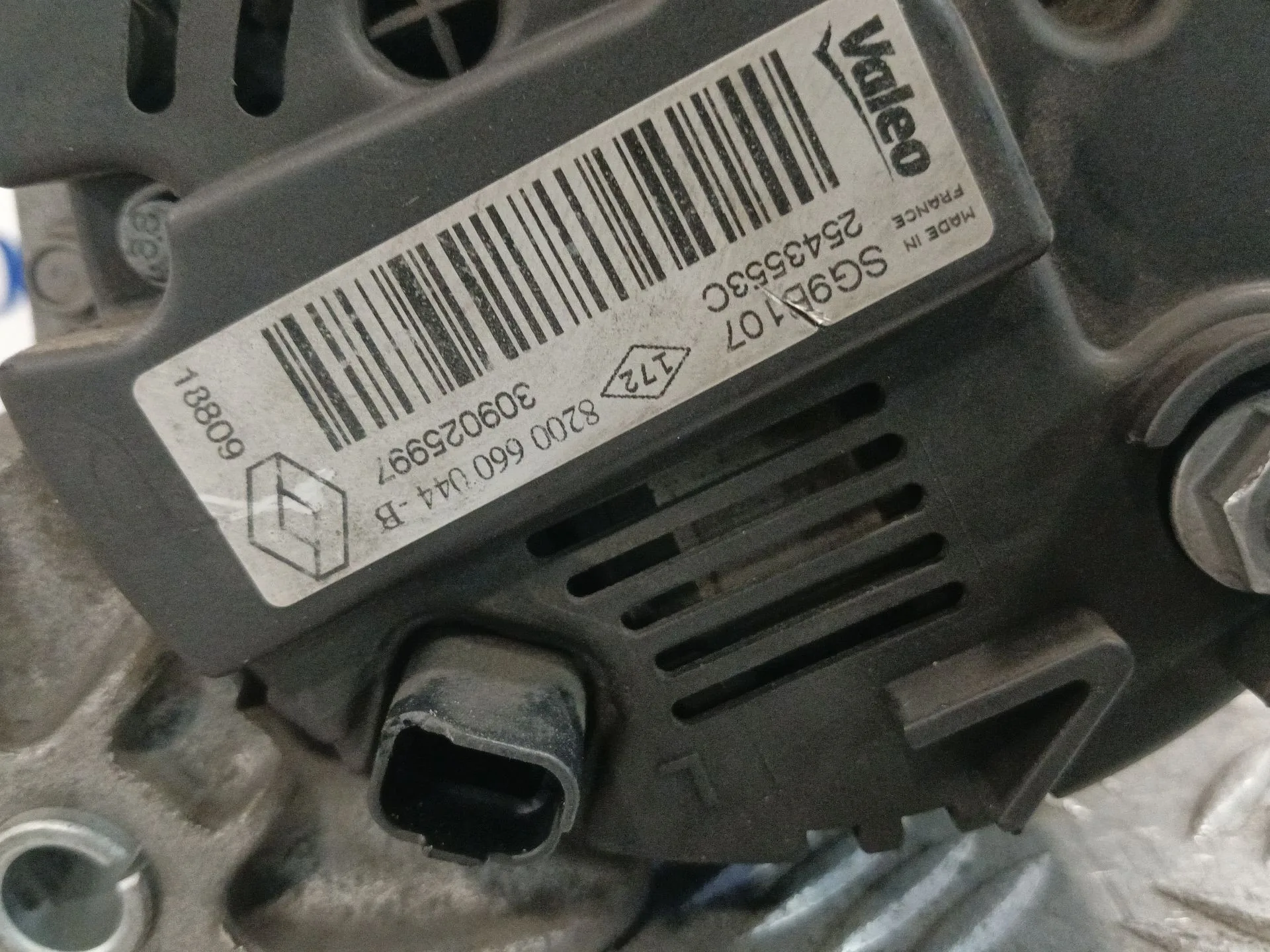 Alternador para Dacia Sandero (Bs_)