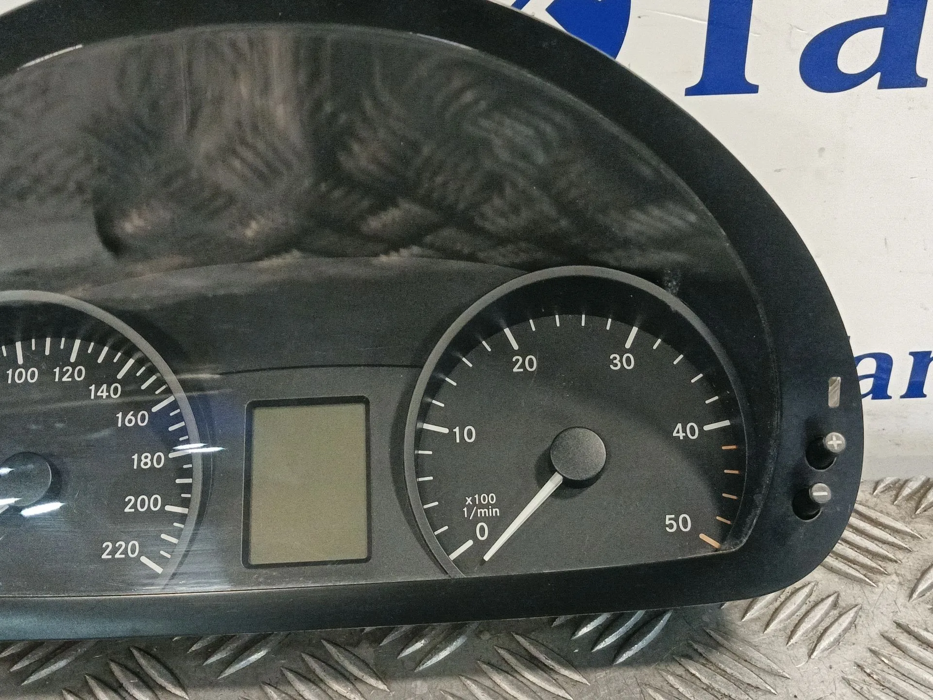 Cuadro Instrumentos para Mercedes-Benz Vito Kasten (639)