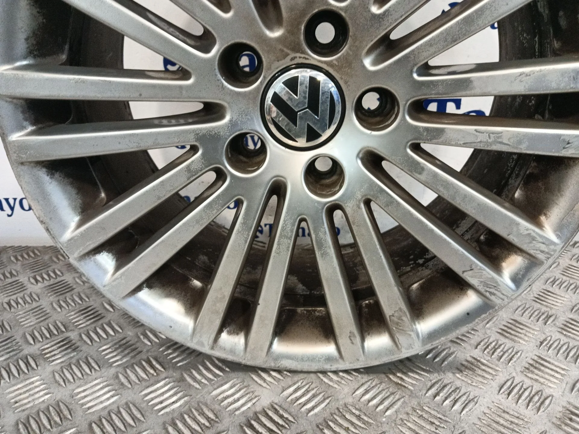 Llanta para Volkswagen Passat B6 (3C2)
