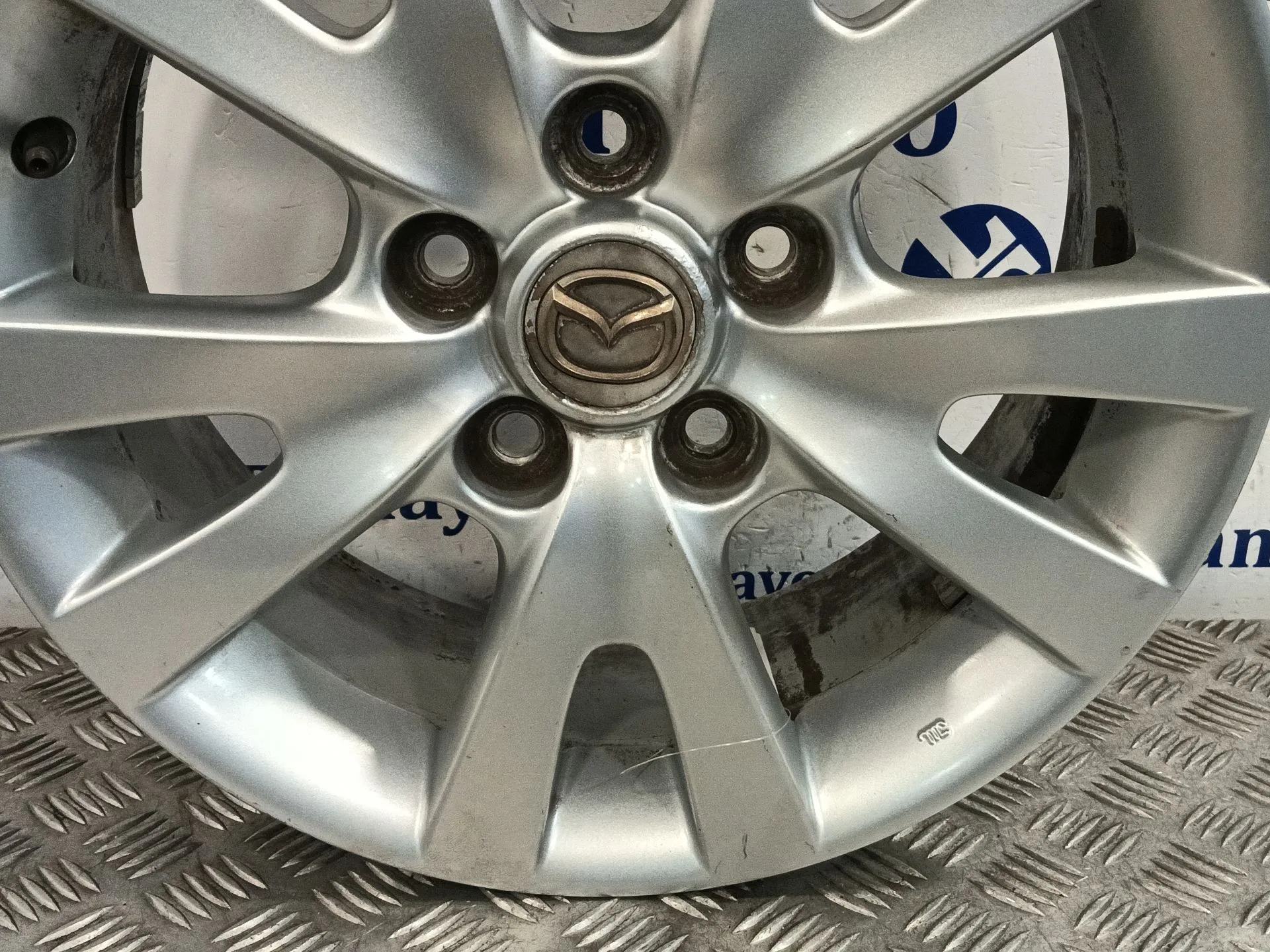 Llanta para Mazda 3 (Bk)