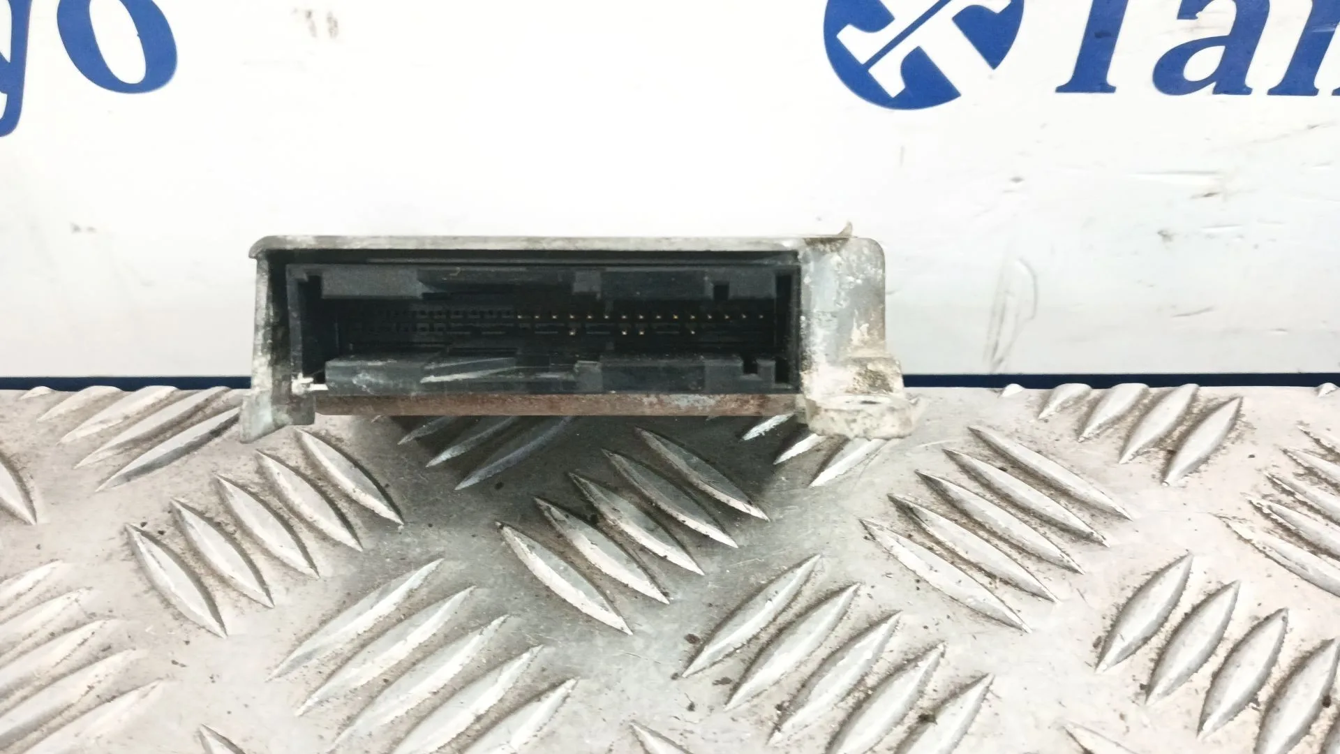 Centralita Airbag para Kia Carnival Ii