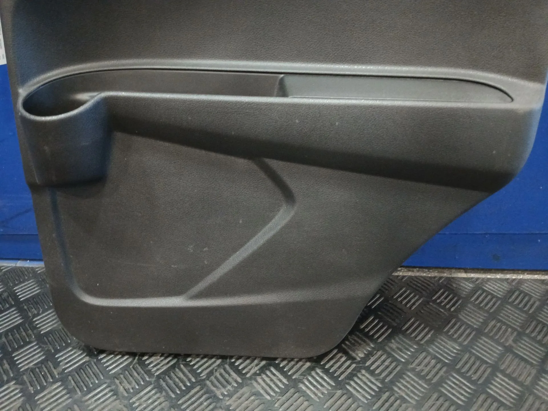 Guarnecido Puerta Trasera Derecha para Ford Tourneo Courier (C4A)